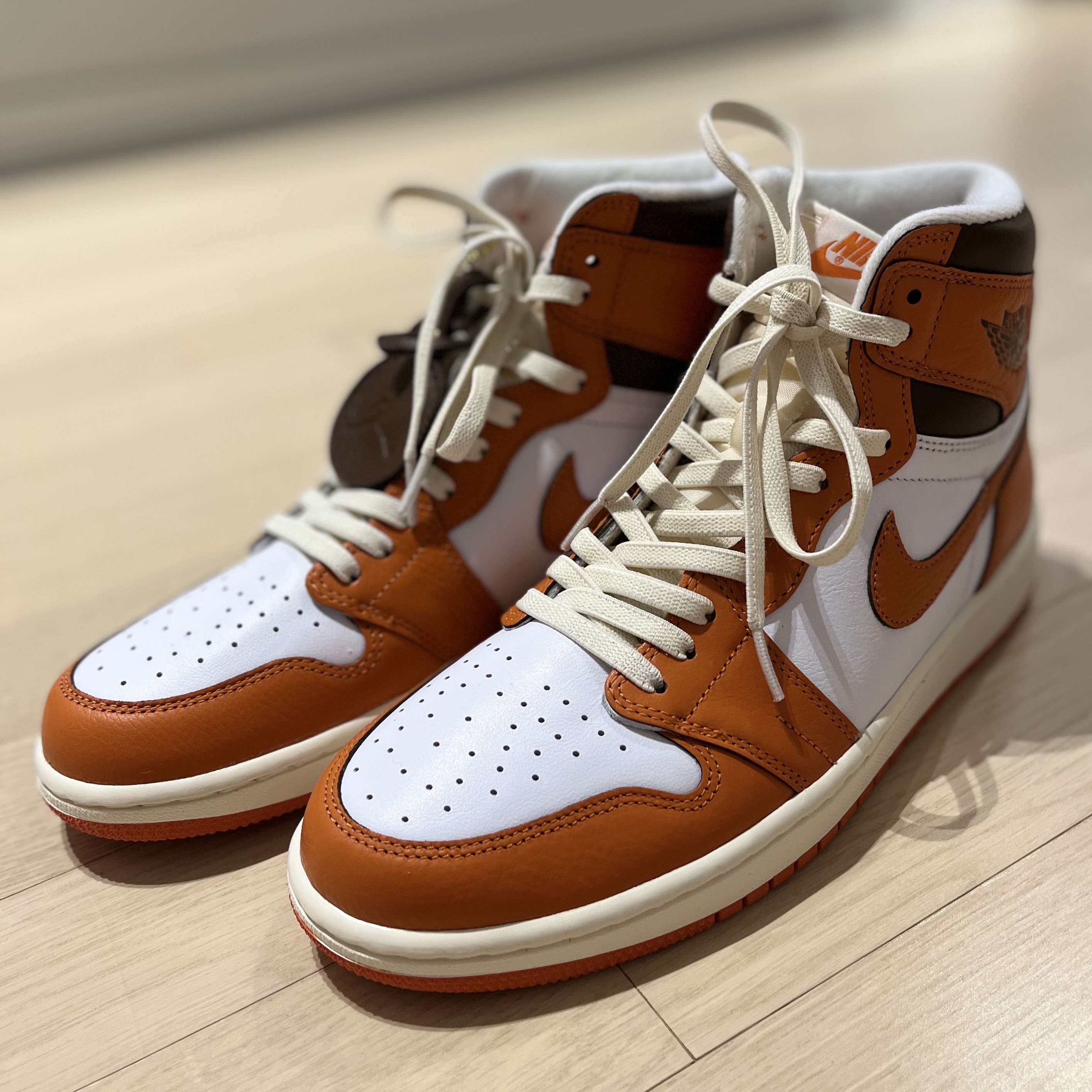 (W) Jordan 1 Retro High OG Starfish 착용 스타일 - 5