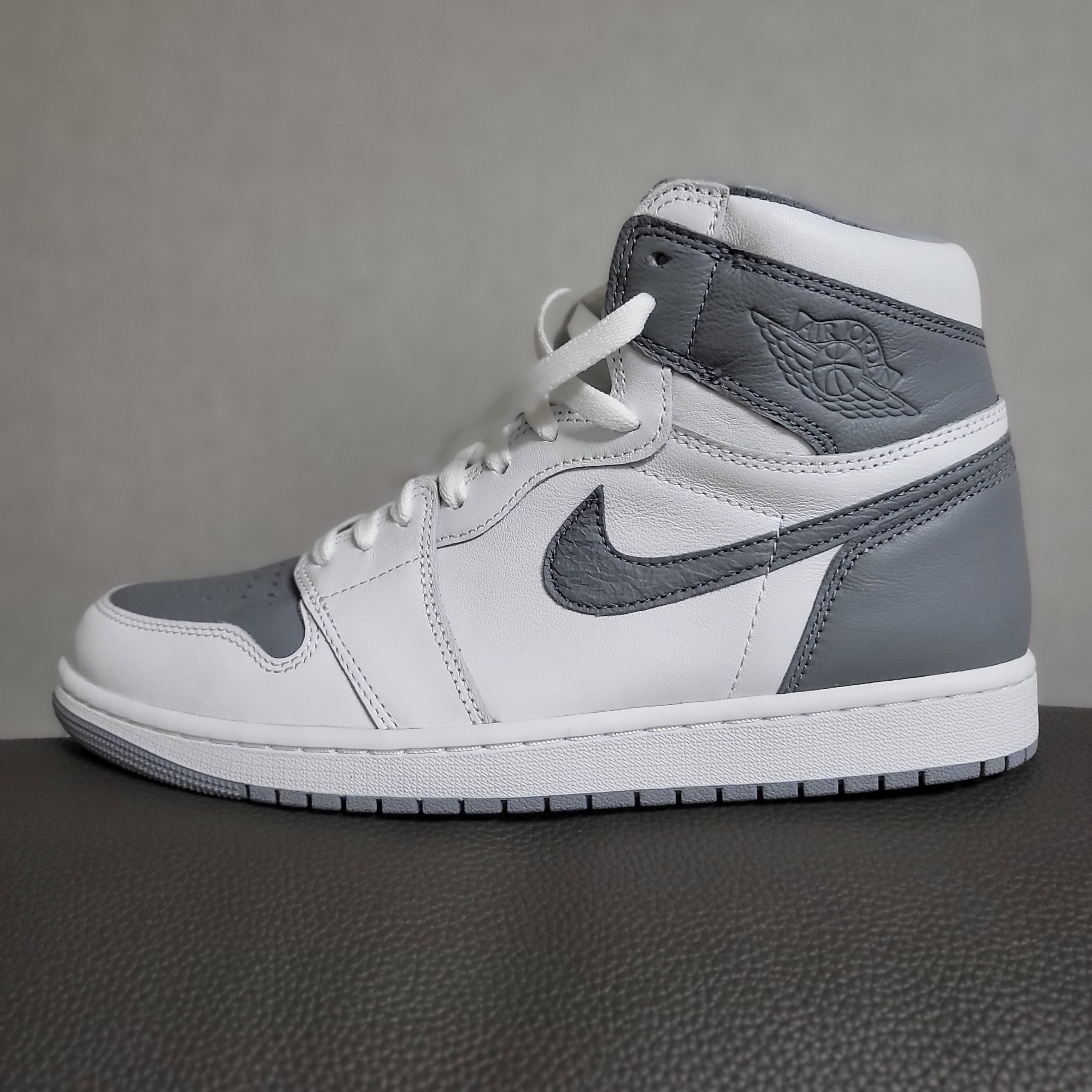 Jordan 1 Retro High OG Stealth 착용 스타일