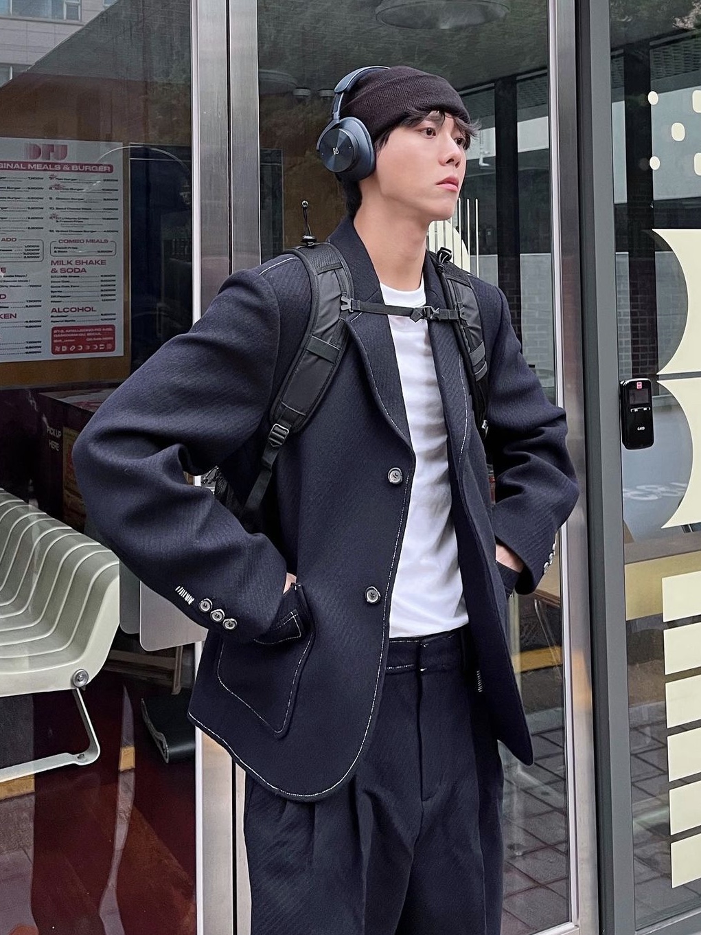 Bang & Olufsen Beoplay H95 Black (Korean Ver.) 착용 스타일