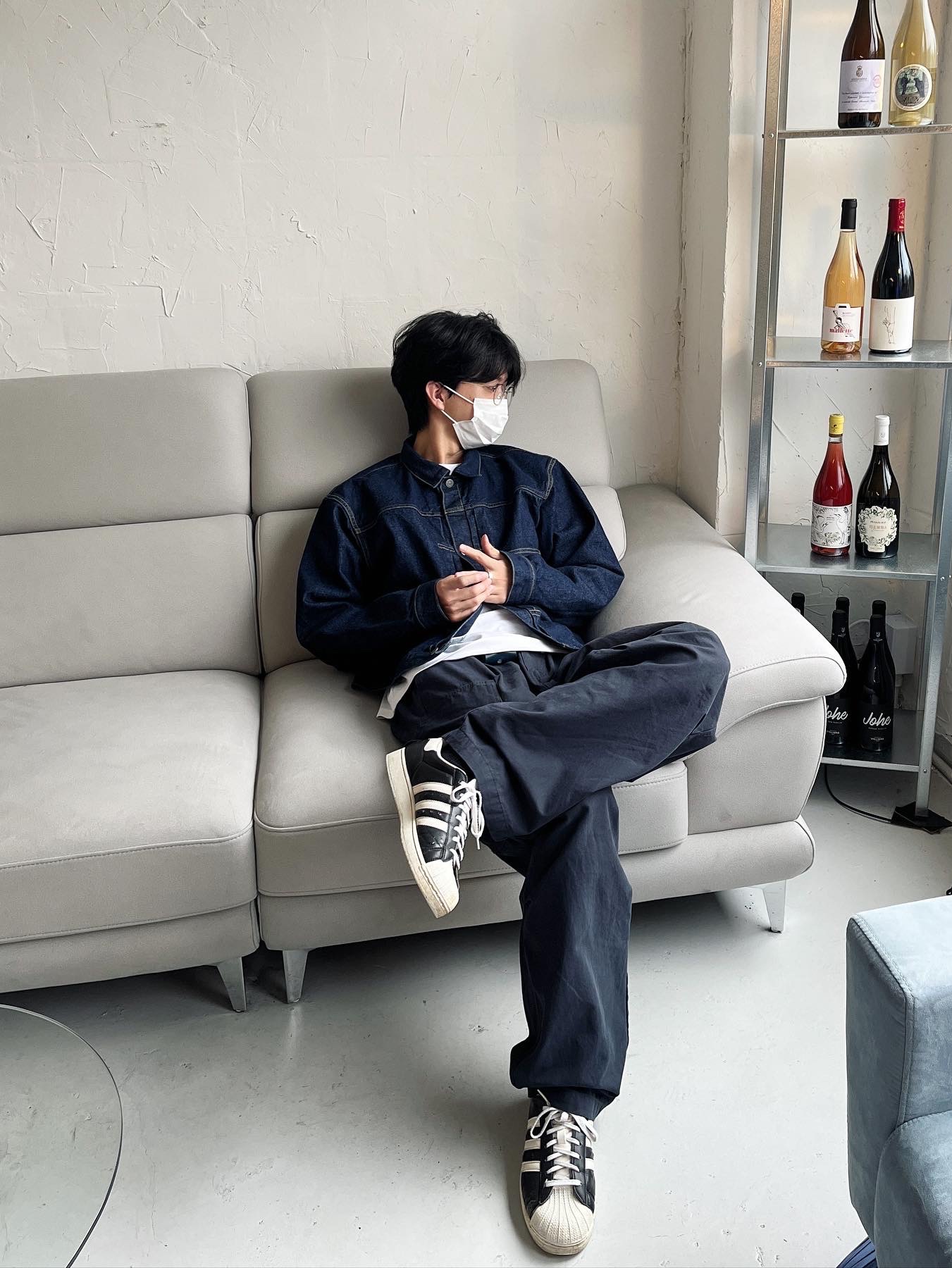 Human Made x Levi's 506 Trucker Jacket Indigo, Adidas Superstar 82 FI Core Black 착용 스타일