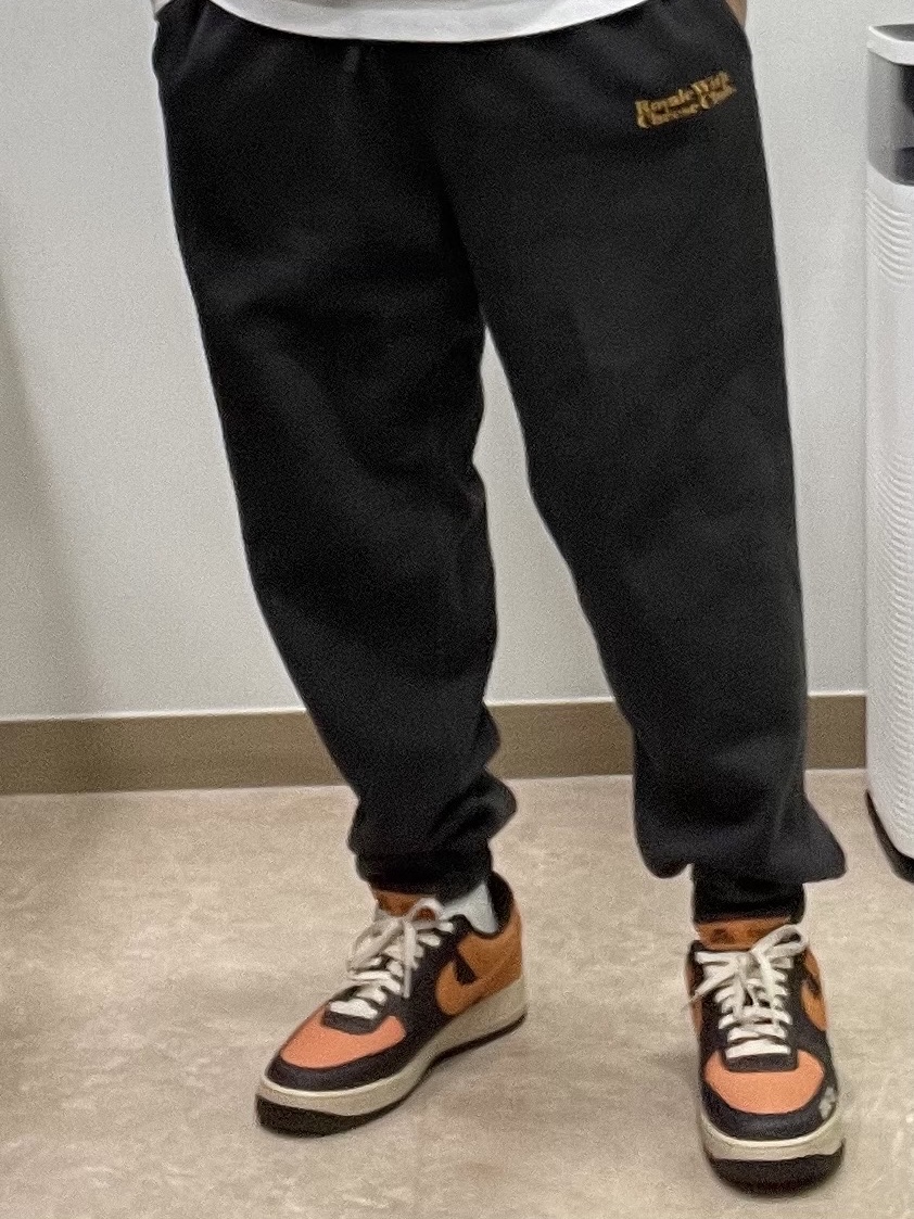 Nike Air Force 1 Low Gore-Tex Brown Curry 착용 스타일