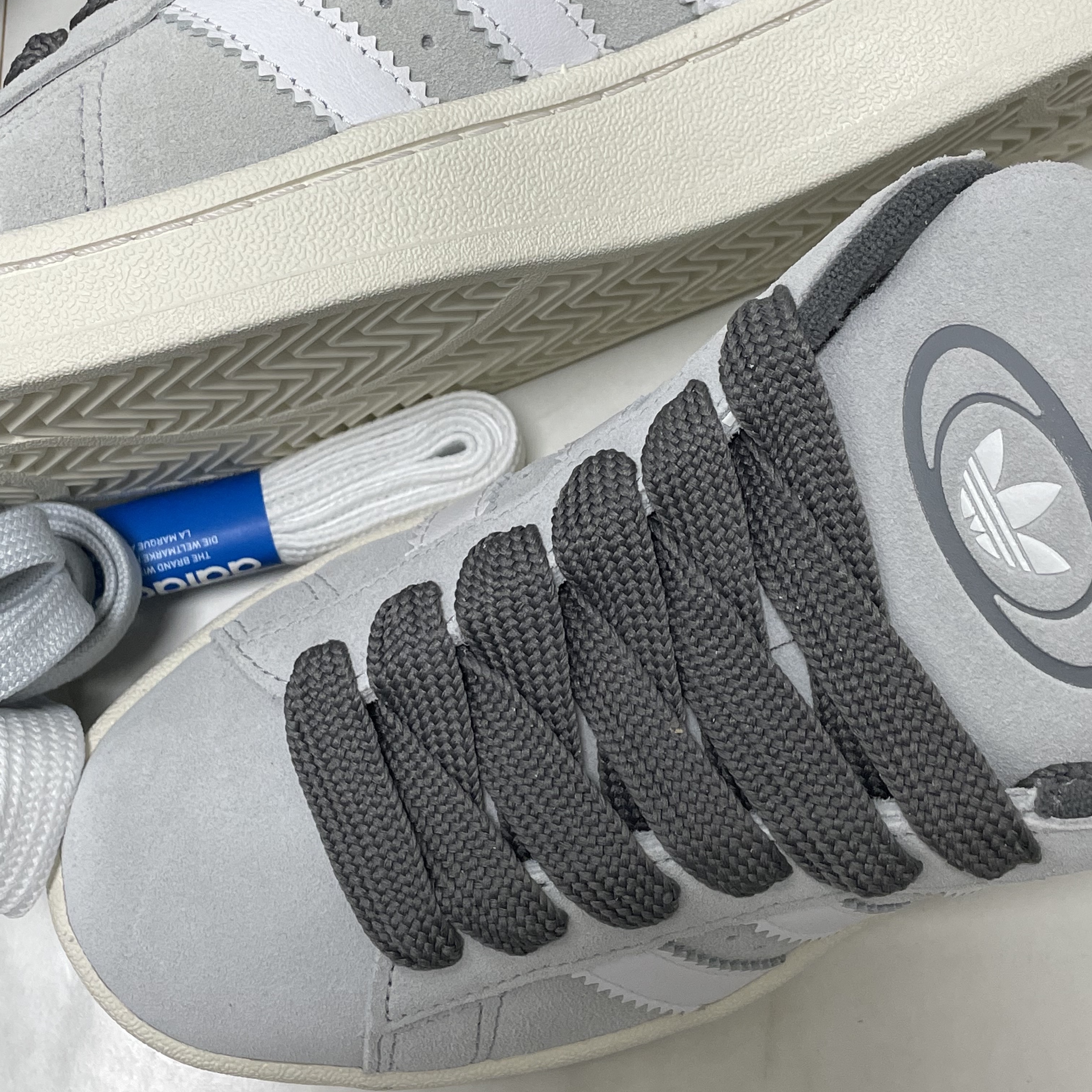 Adidas Campus 00s Grey One 착용 스타일