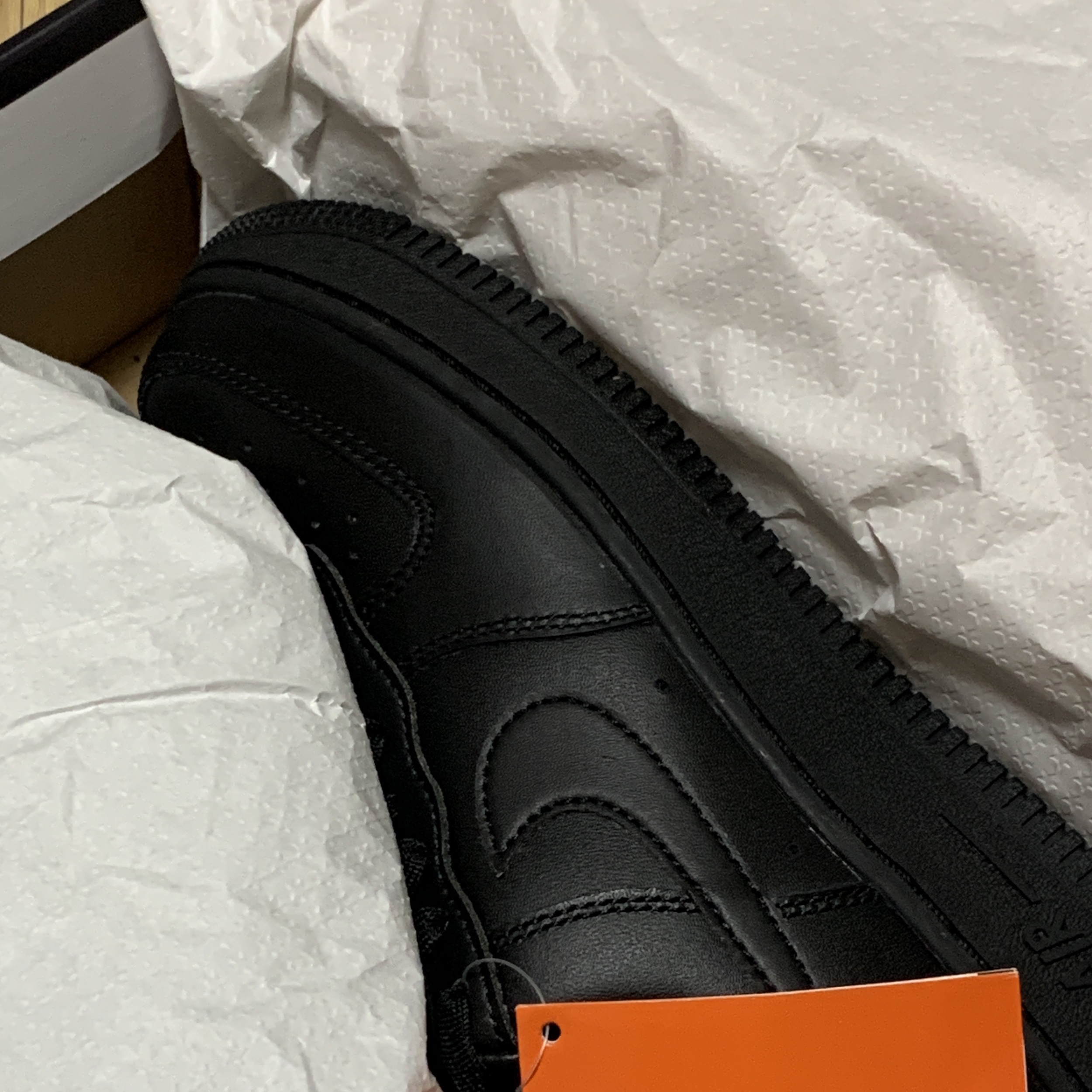 Nike Air Force 1 '07 Fresh Black 착용 스타일