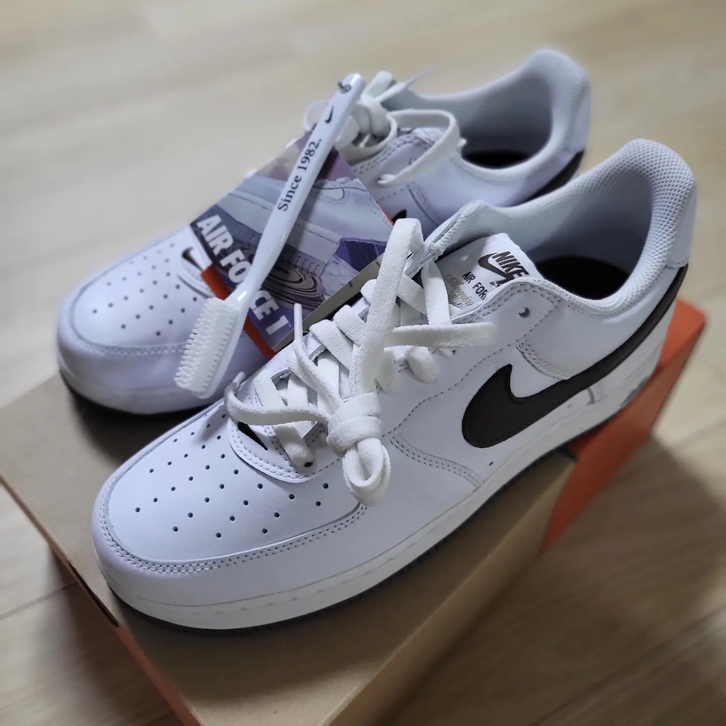 Nike Air Force 1 Low Retro Color of the Month Chocolate 착용 스타일