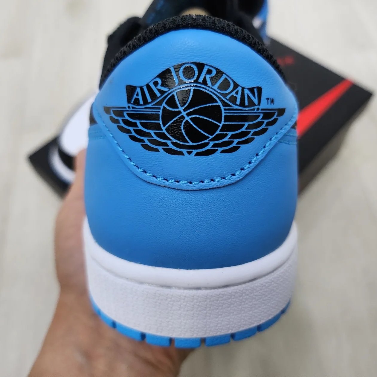 Jordan 1 Retro Low OG Black and Dark Powder Blue, (W) Jordan 1 Retro Low OG Black and Dark Powder Blue 착용 스타일 - 3