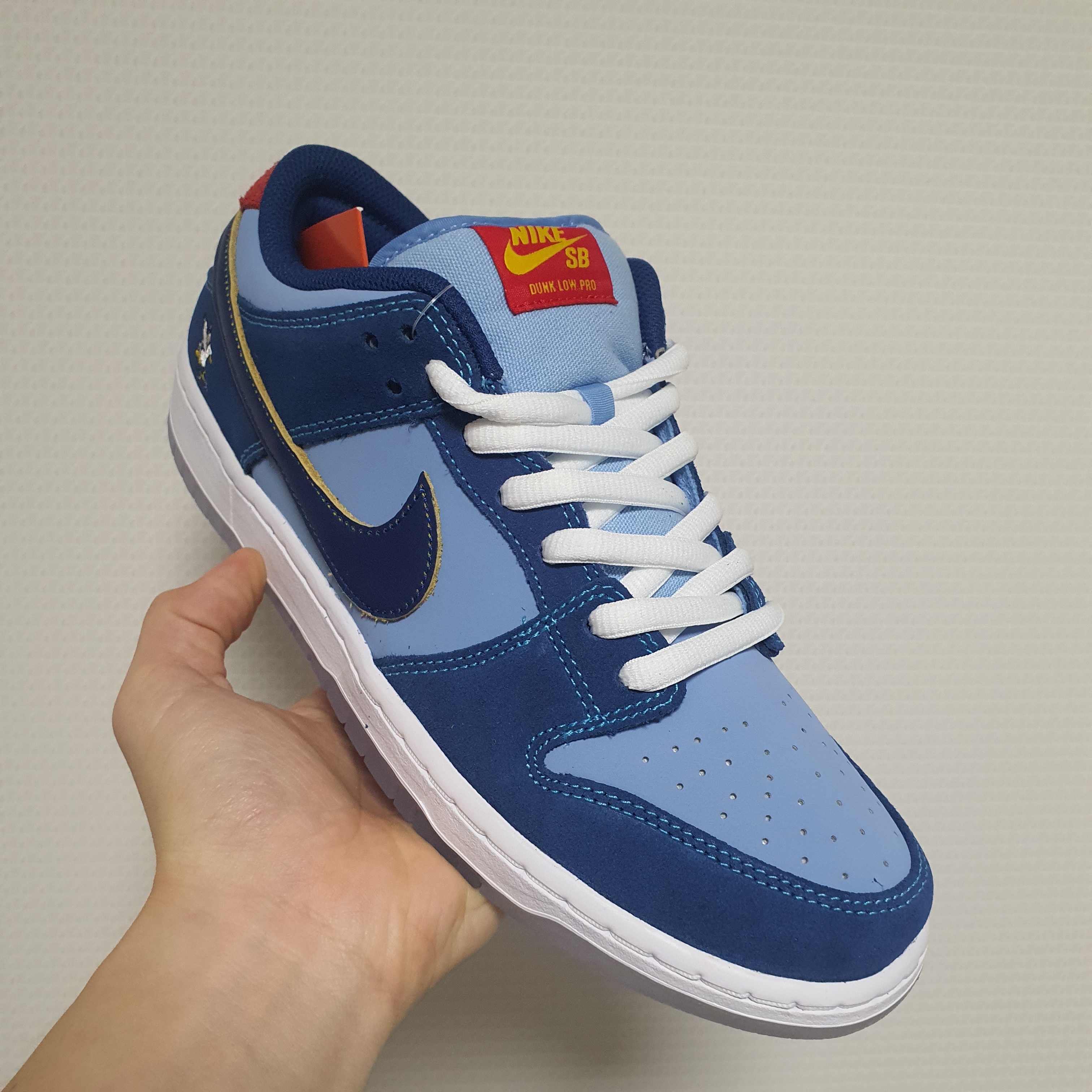 Nike x Why So Sad? SB Dunk Low Pro Coastal Blue 착용 스타일