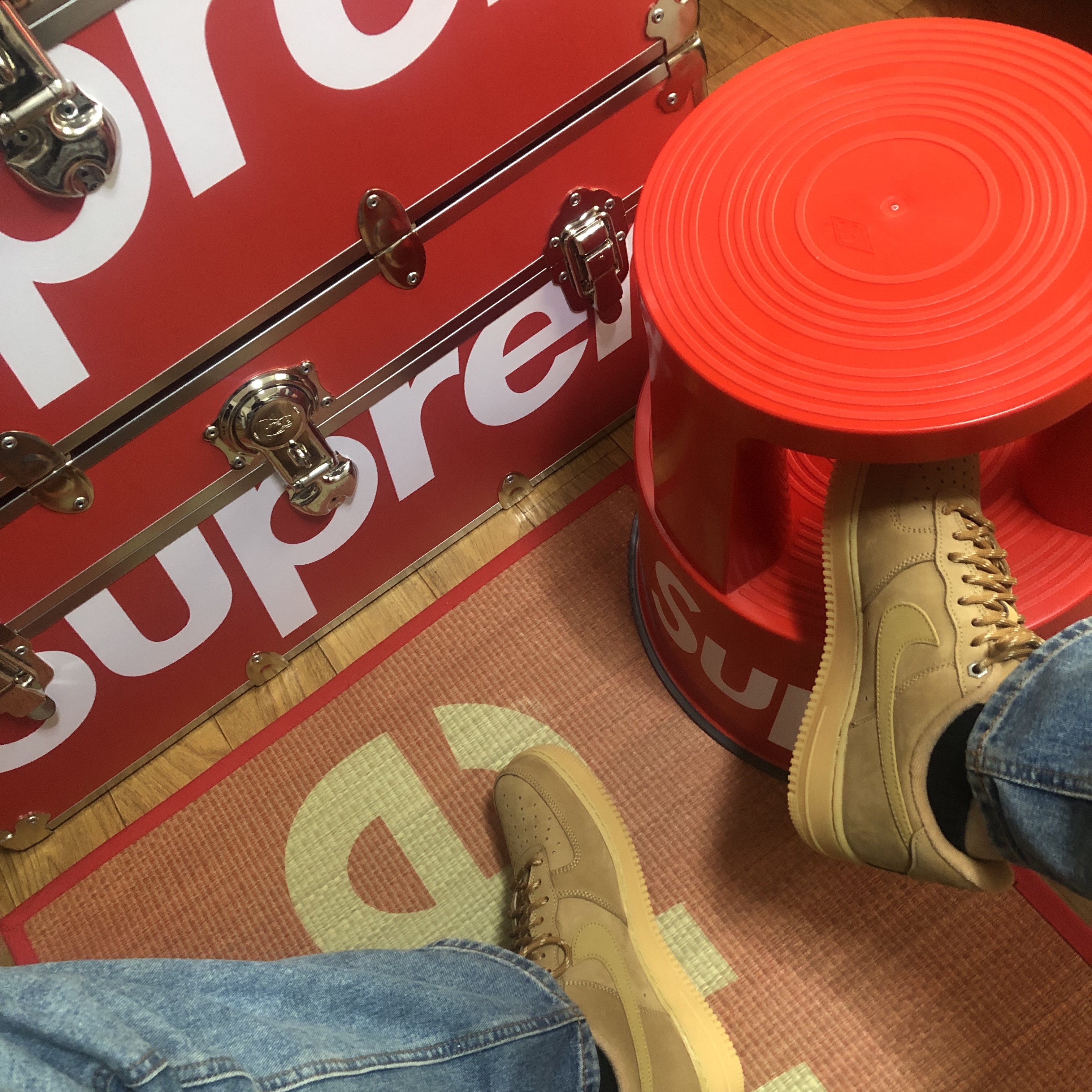Nike Air Force 1 '07 WB Flax 착용 스타일 - 1
