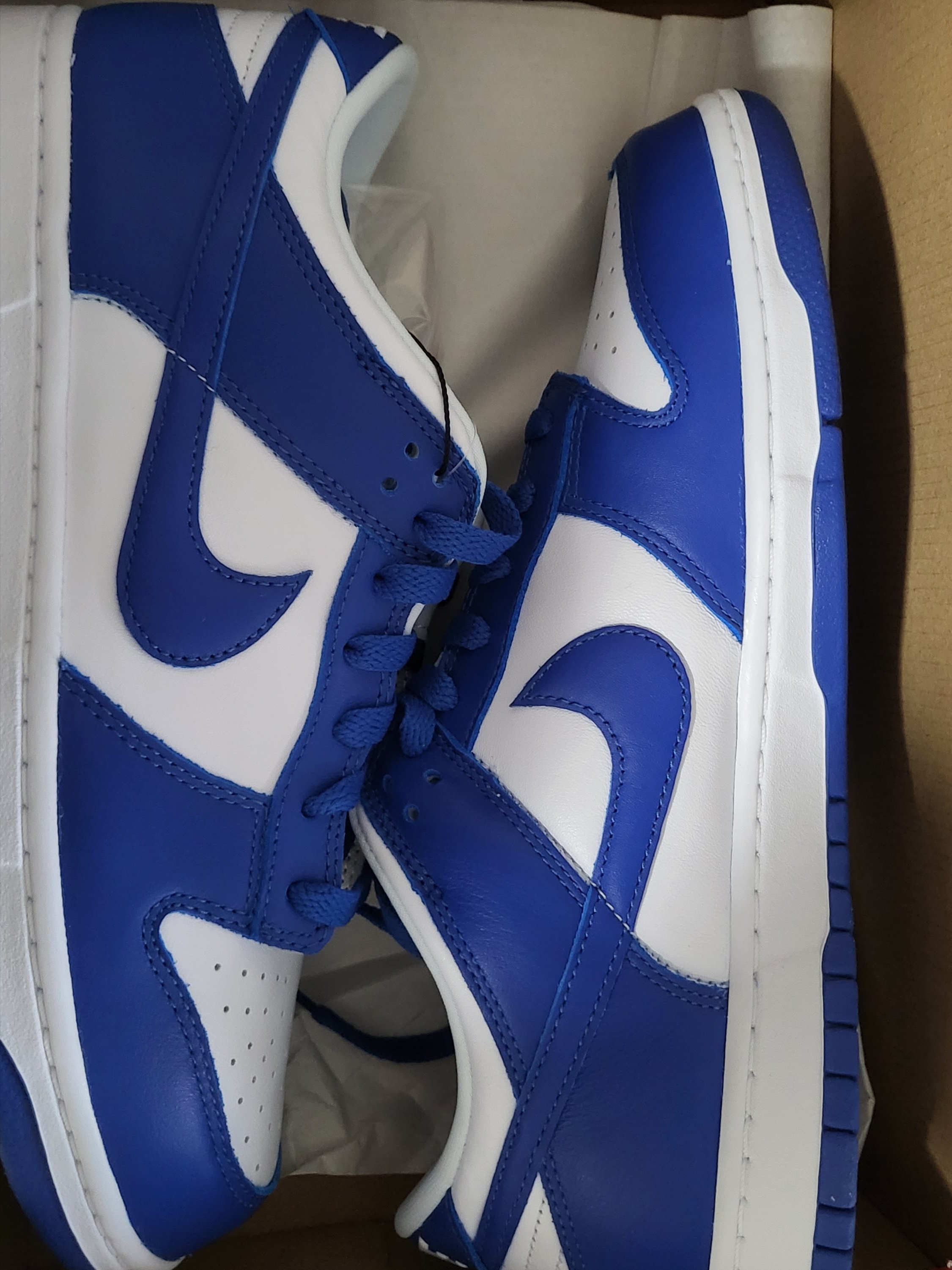 Nike Dunk Low SP Kentucky 2022 착용 스타일