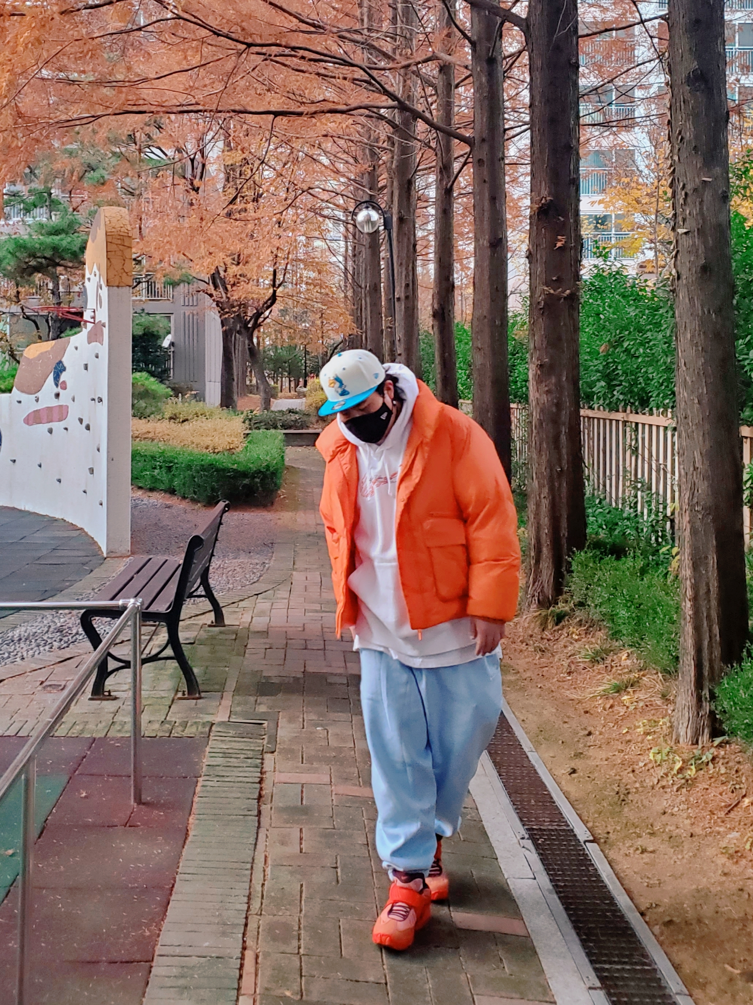 Nike x Ambush Air Adjust Force SP Light Madder Root and Burgundy Crush, Nike NRG Solo Swoosh Fleece Pants Celestine Blue - US/EU 착용 스타일