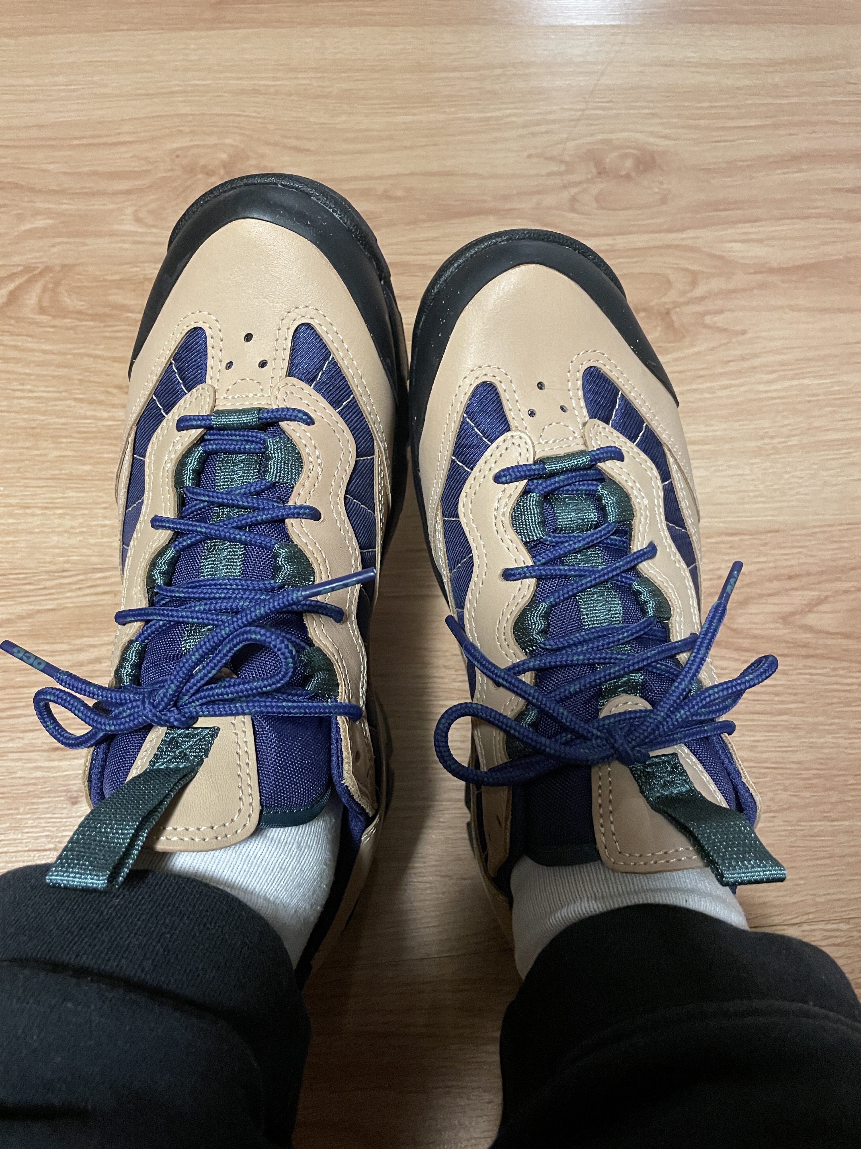 Nike ACG Air Mada Vachetta Tan 착용 스타일 - 2