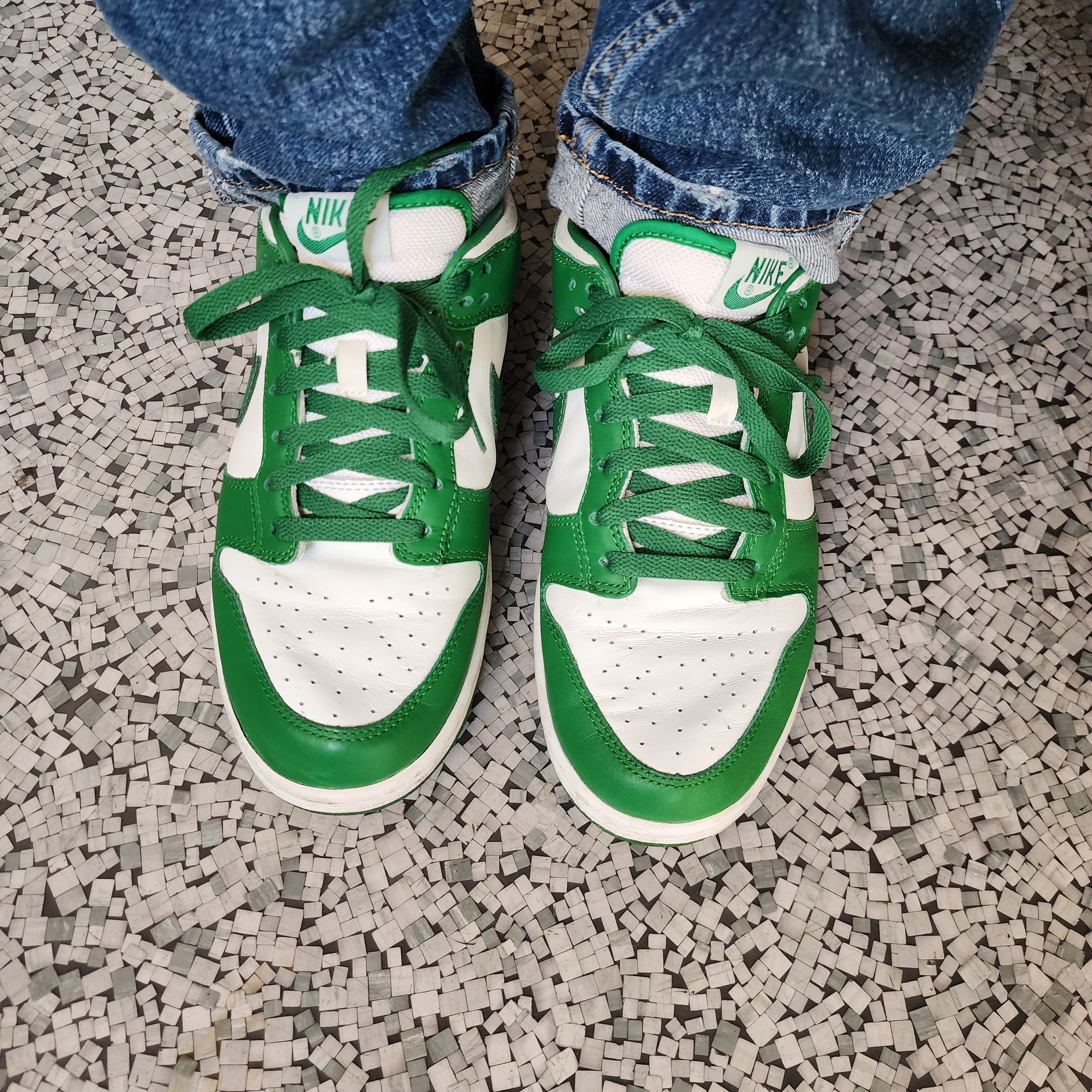Nike Dunk Low Celtic 착용 스타일