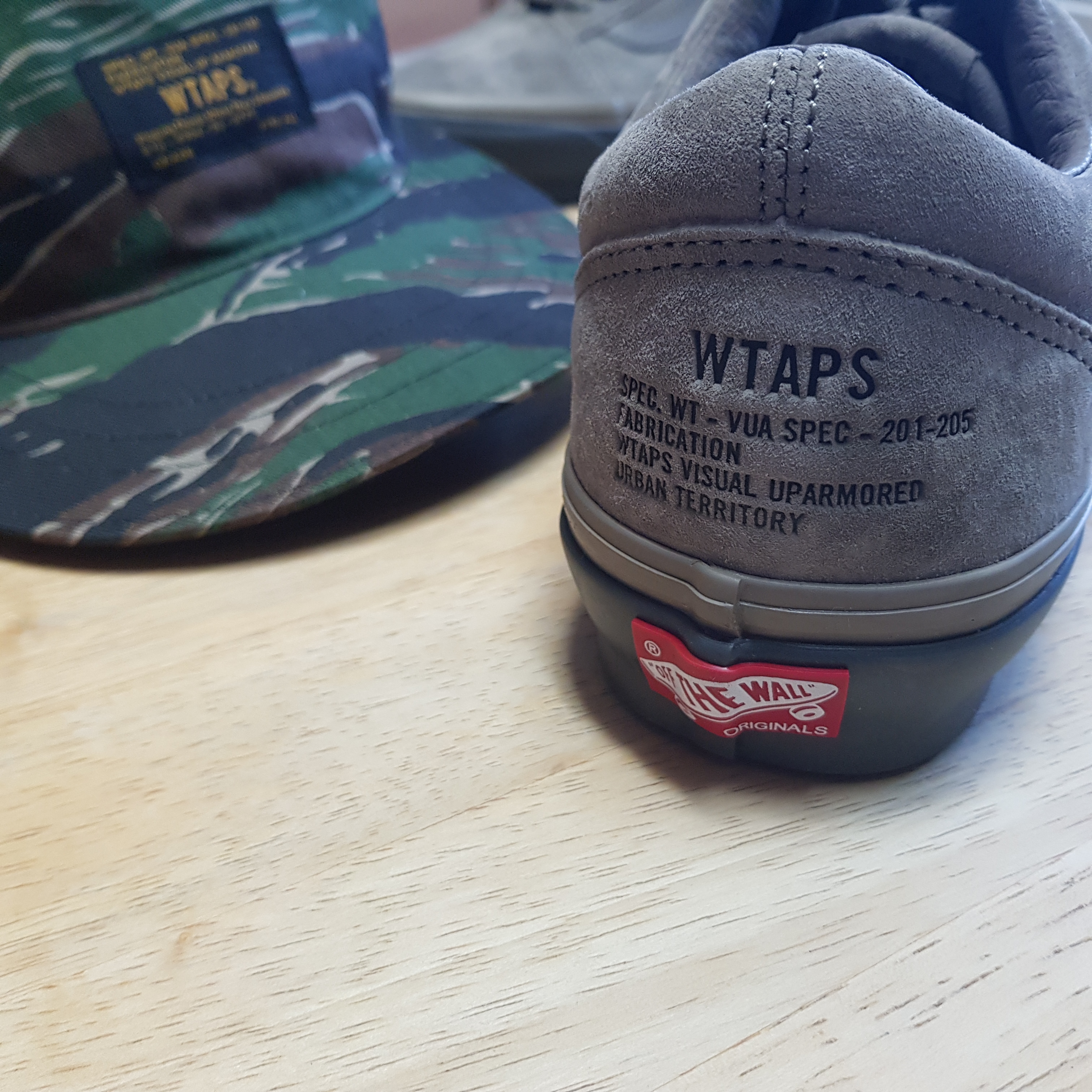 Vans Vault x WTAPS OG Old Skool LX Coyote 착용 스타일