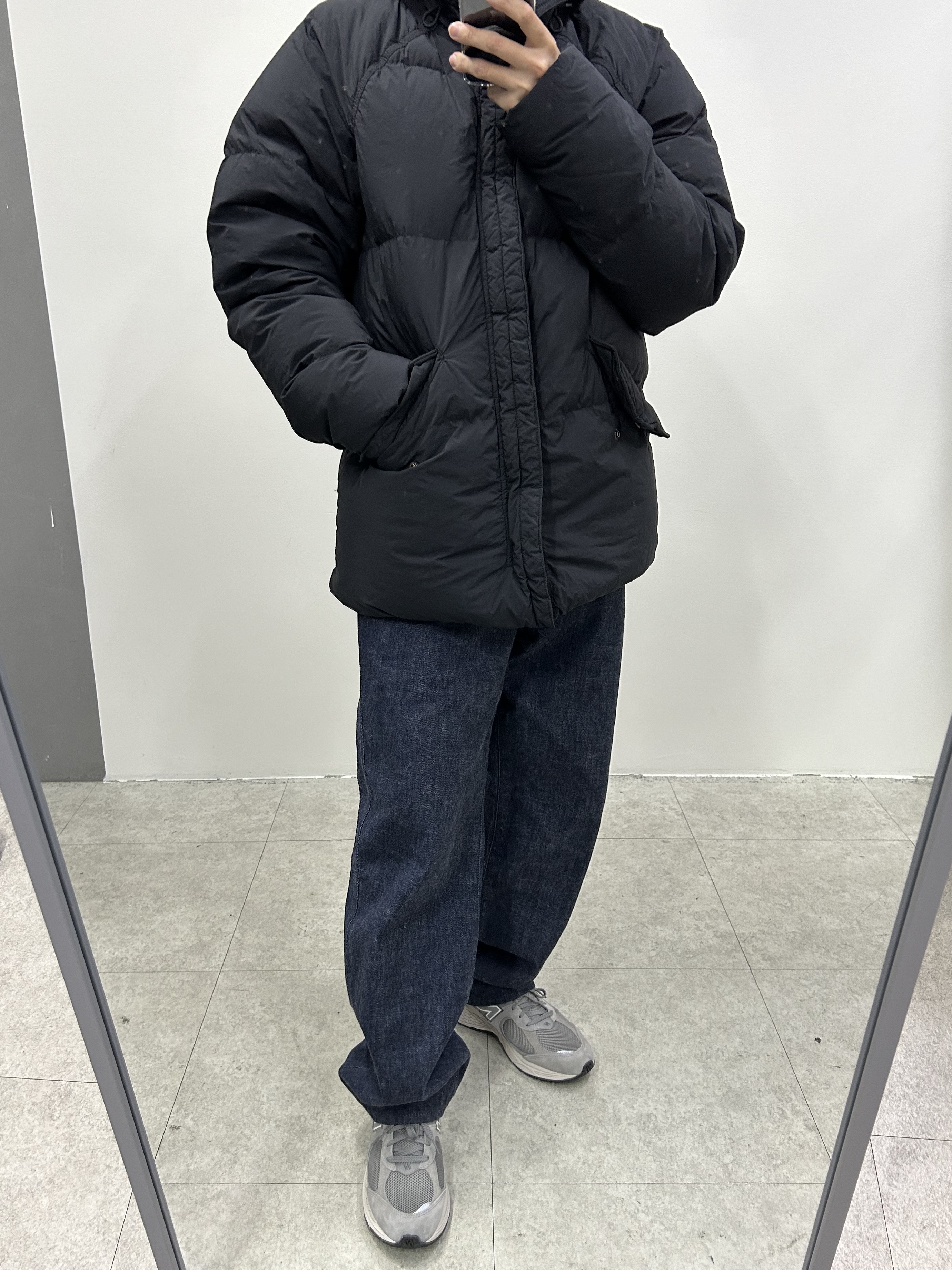 Ten C Artic Down Parka Black, Stussy Basic Stussy Hoodie Black 2022 착용 스타일 - 2