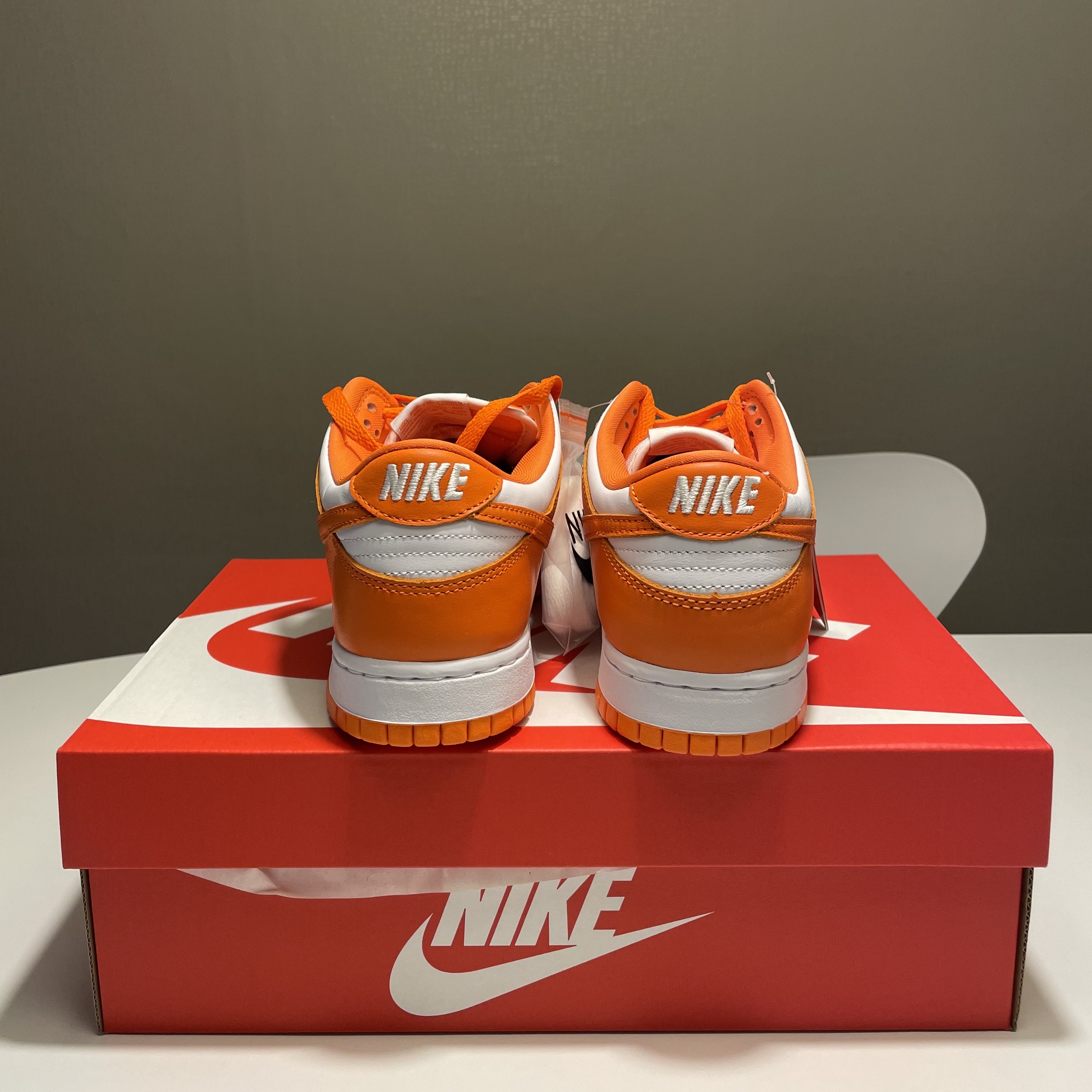 Nike Dunk Low SP Syracuse 2022 착용 스타일 - 4