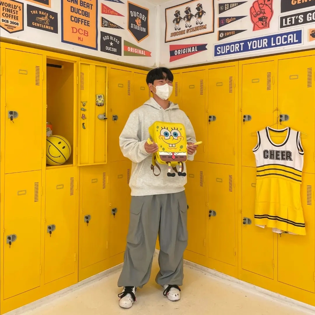 Nike x Stussy NRG RA Pullover Hoodie Dark Grey Heather (DJ9488-063), Nike x Peaceminusone Air Force 1 Low Para-Noise 2.0 착용 스타일 - 3