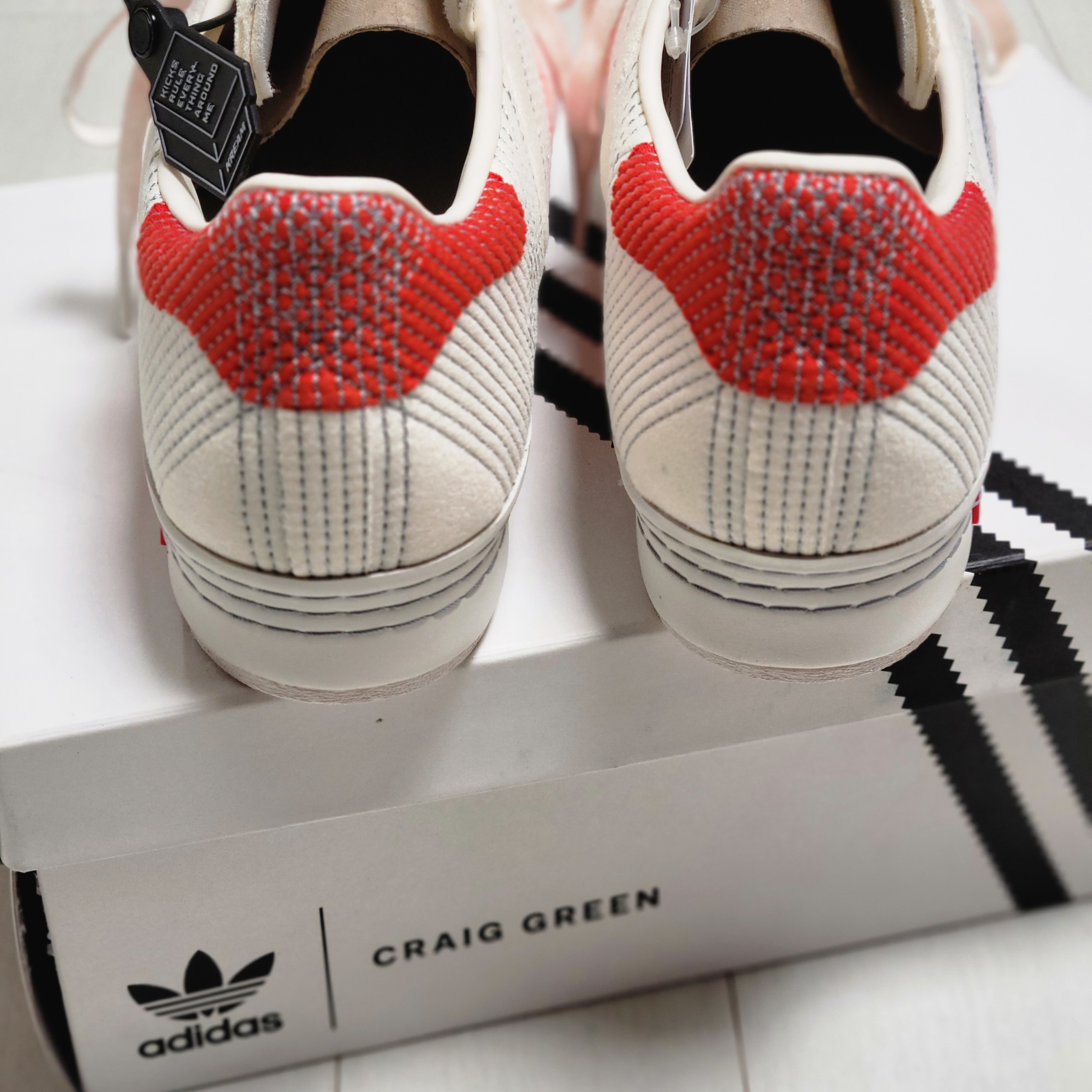 Adidas x Craig Green Superstar Off White 착용 스타일 - 4