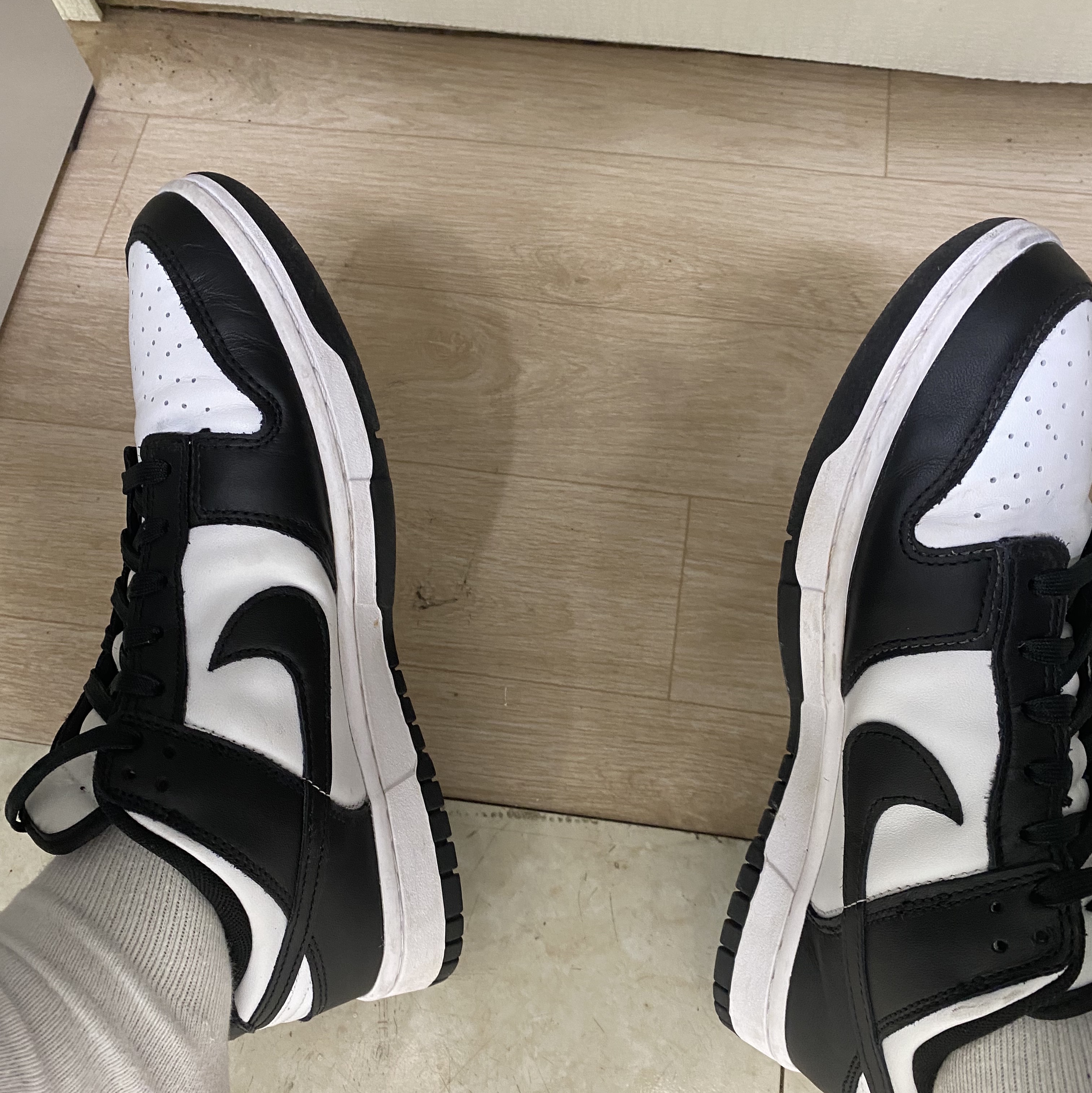 Nike Dunk Low Retro Black 착용 스타일