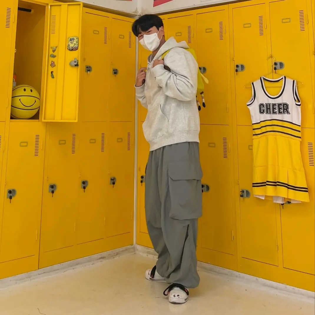 Nike x Stussy NRG RA Pullover Hoodie Dark Grey Heather (DJ9488-063), Nike x Peaceminusone Air Force 1 Low Para-Noise 2.0 착용 스타일 - 2