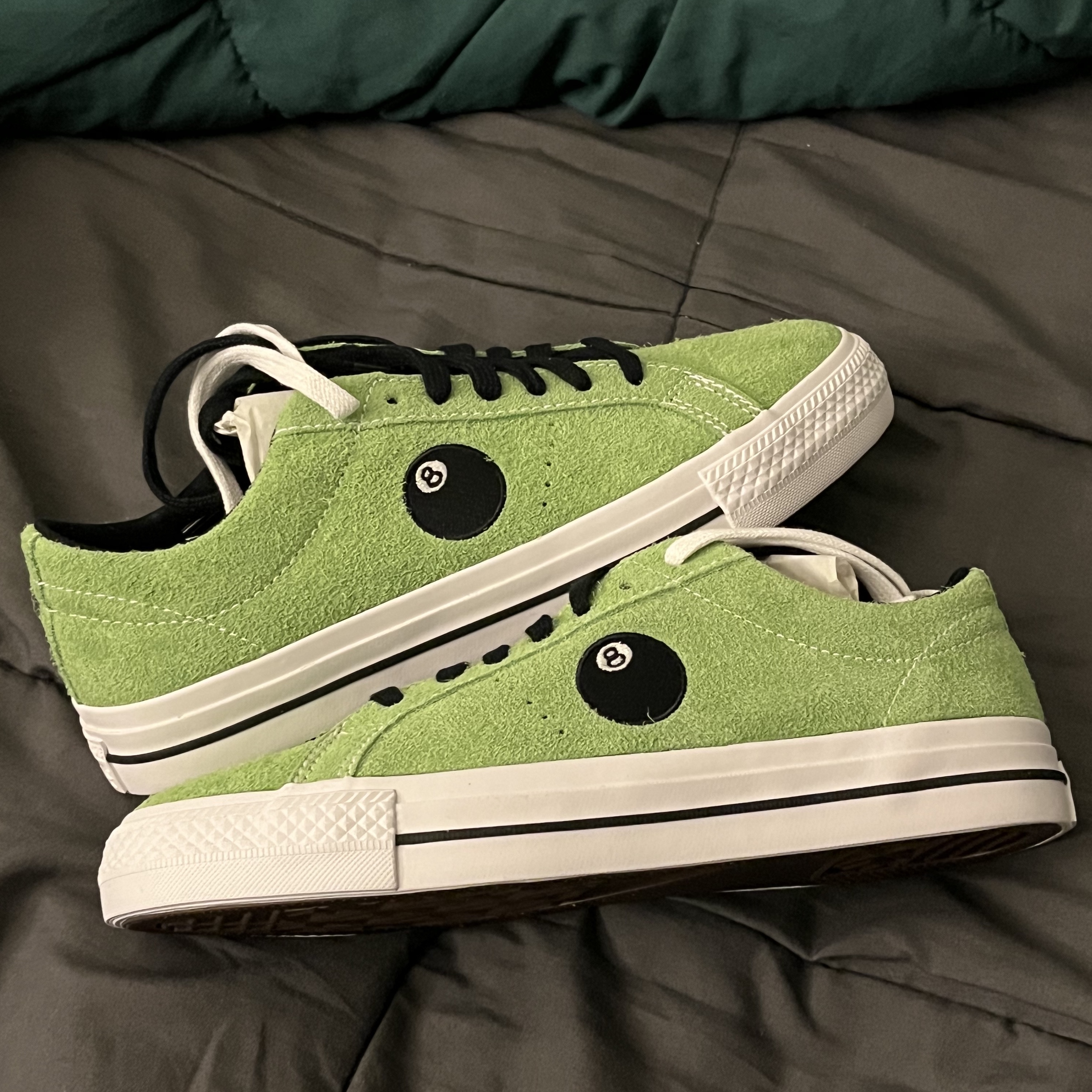 Converse x Stussy One Star Pro Ox 8 Ball Green 착용 스타일 - 1
