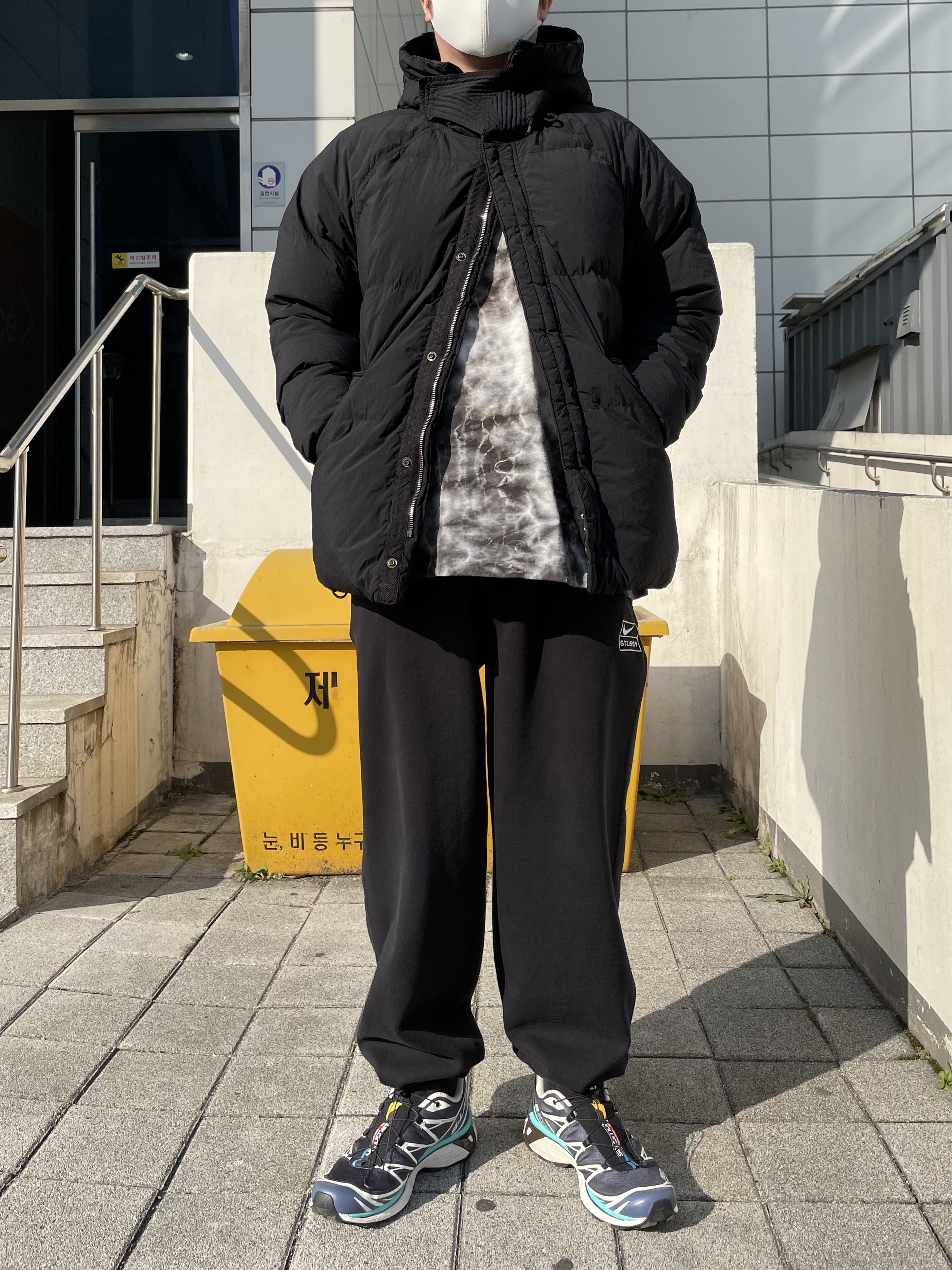 Ten C Artic Down Parka Black, Nike x Stussy NRG RA Washed Fleece Pants Black (DN4030-010) 착용 스타일 - 2