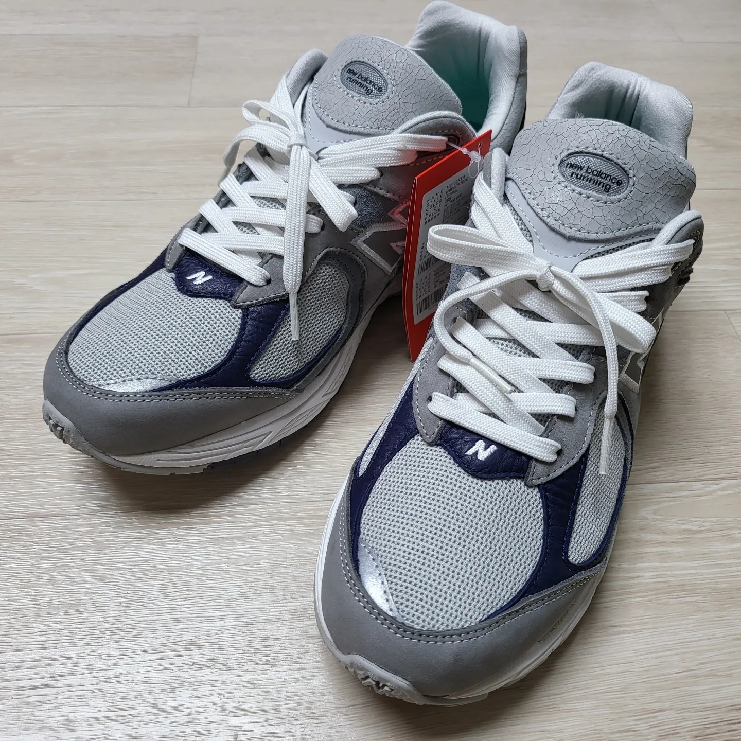 Jordan 4 Retro Midnight Navy, Nike x Stussy Air Force 1 '07 Mid SP Black and Light Bone 착용 스타일 - 4