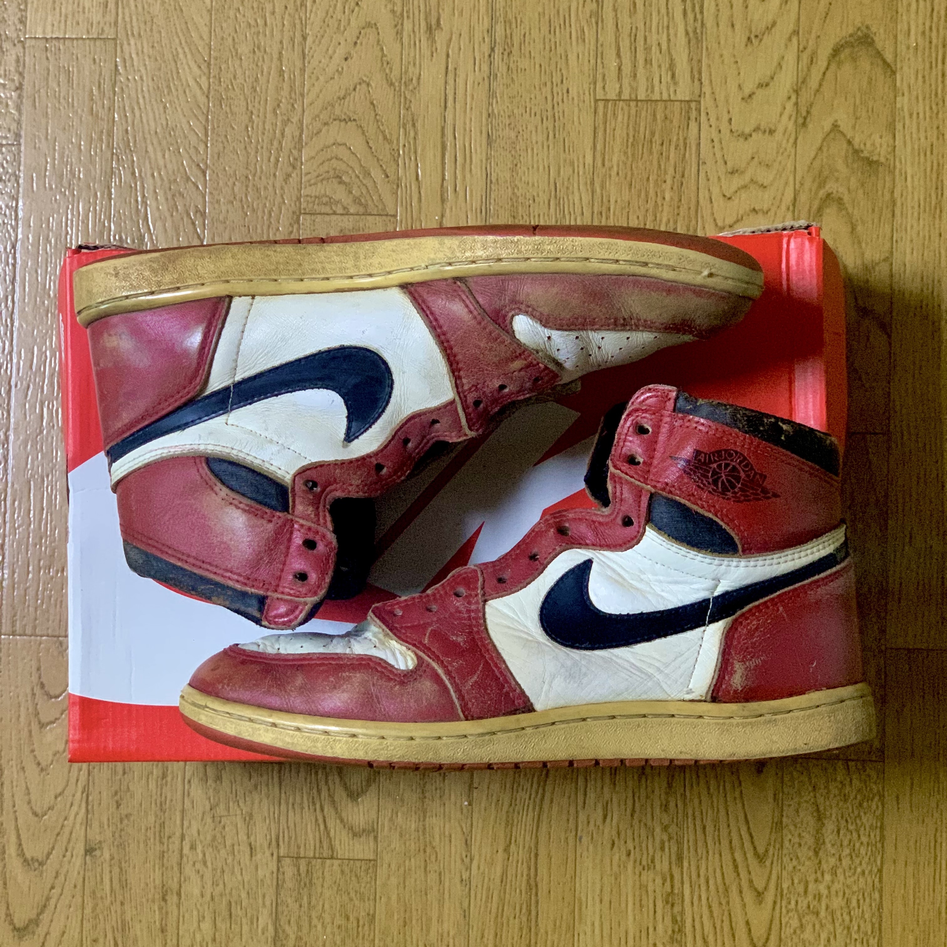 Jordan 1 OG Chicago 1985, Jordan 1 Retro High OG Chicago 2022 착용 스타일