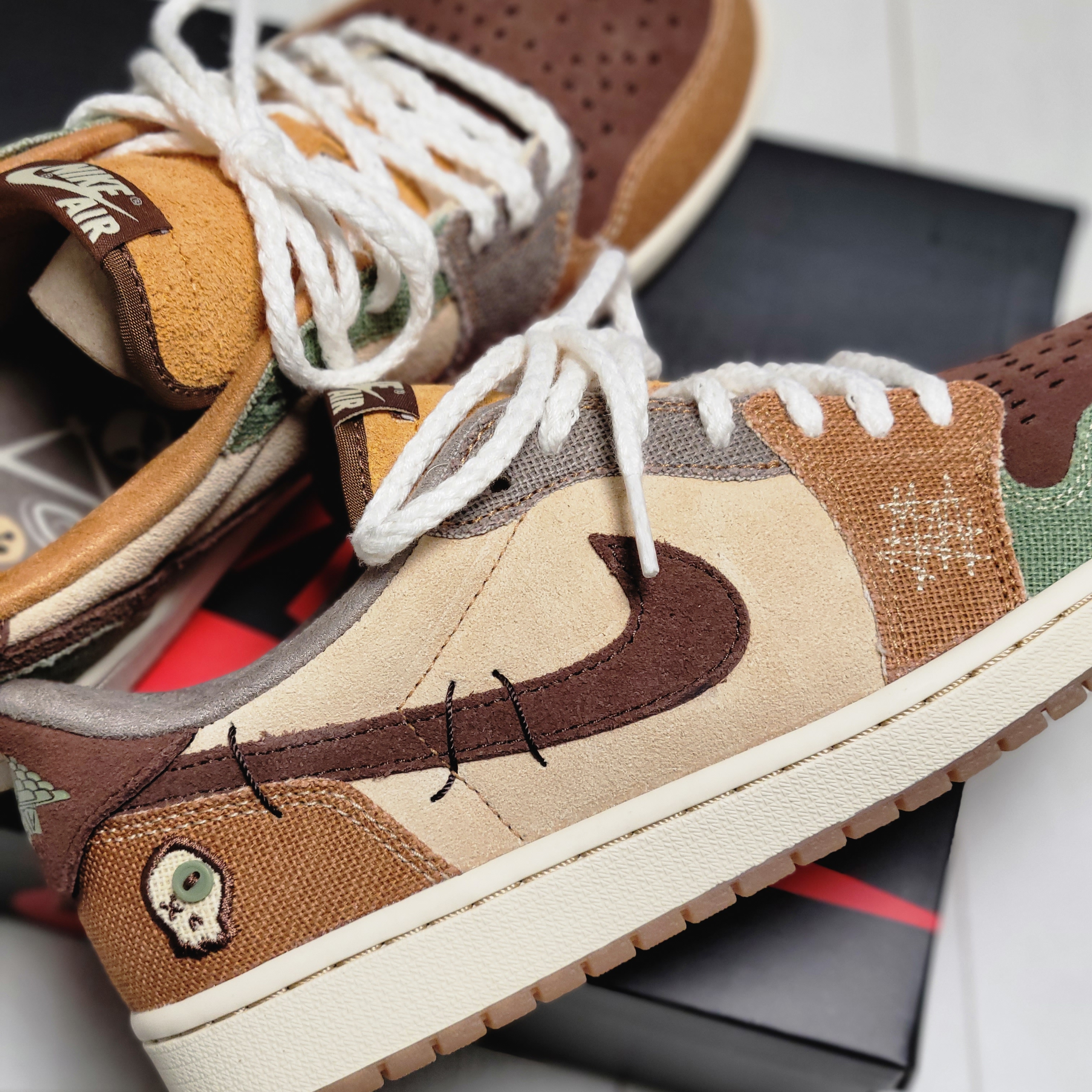 Jordan 1 x Zion Williamson Retro Low OG Flax and Oil Green 착용 스타일 - 4