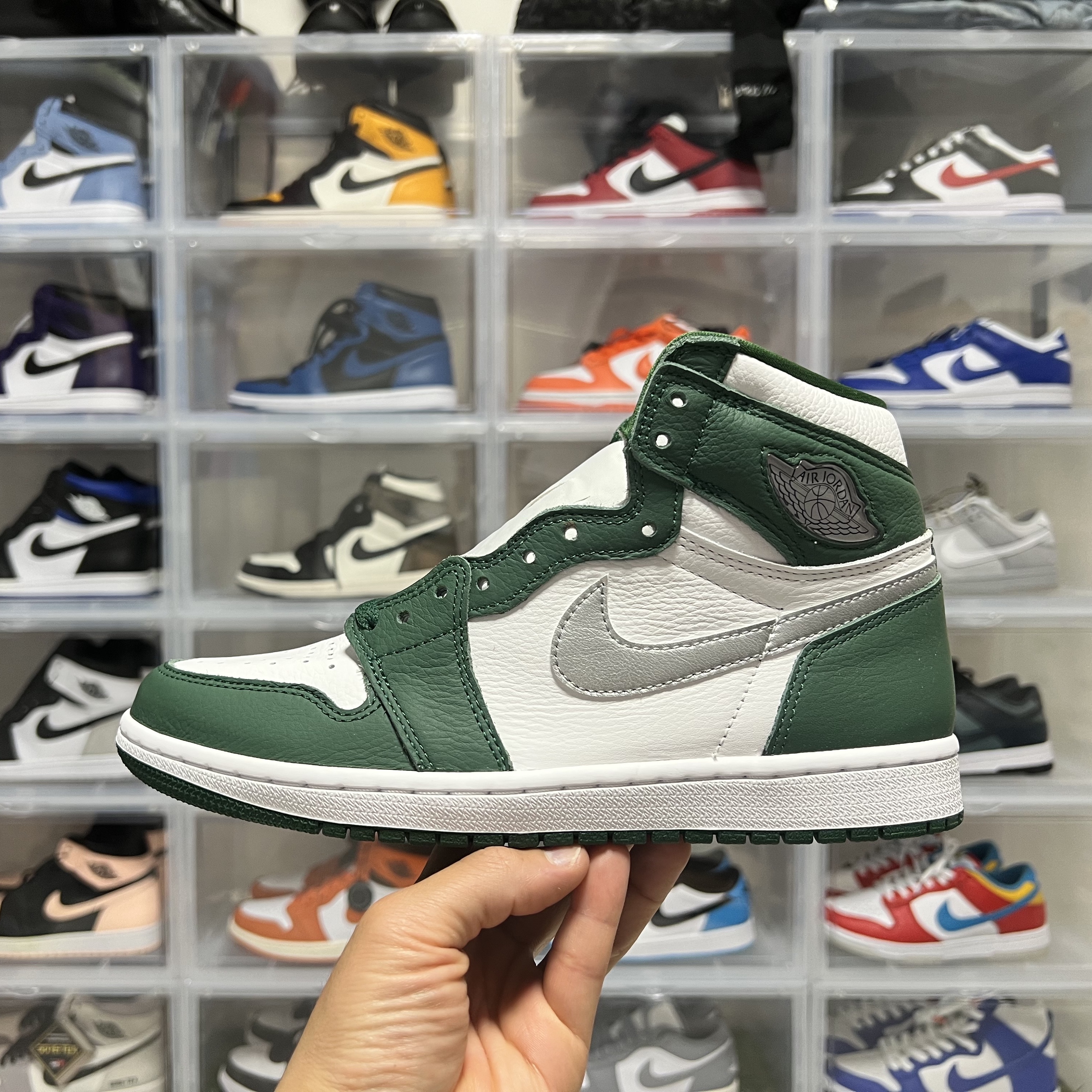 Jordan 1 Retro High OG Gorge Green 착용 스타일 - 1