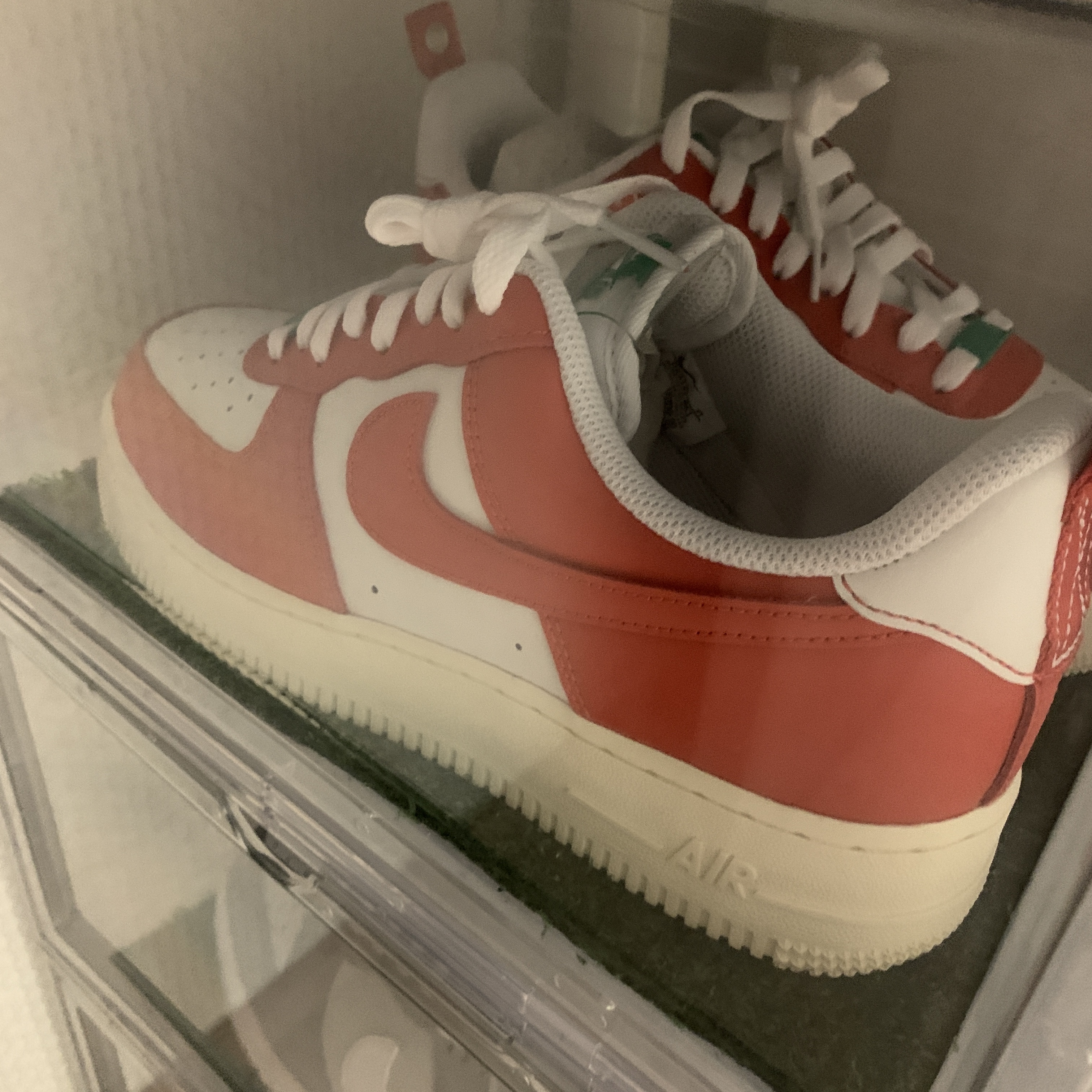 Nike Air Force 1 '07 LV8 Pojangmacha 착용 스타일