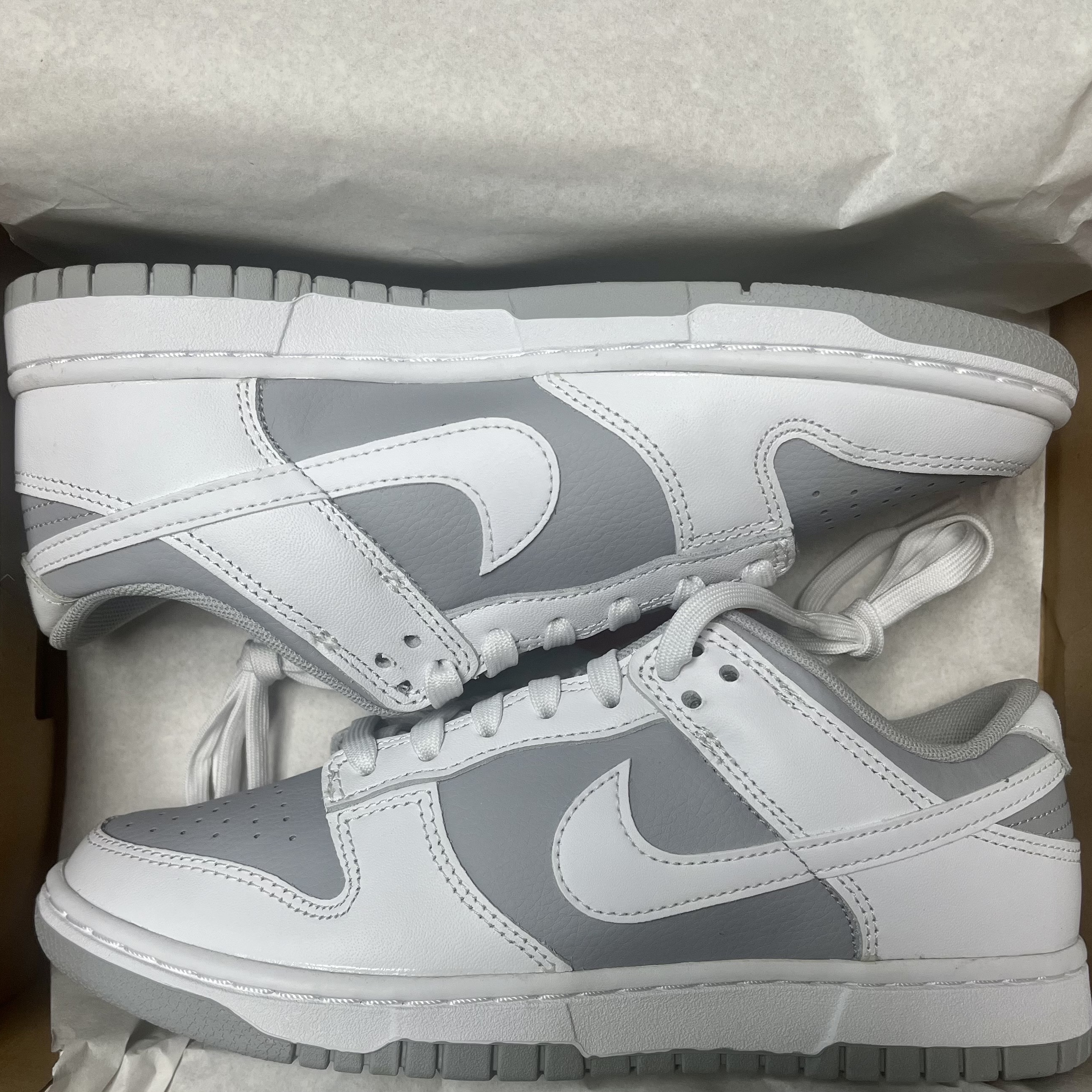 Nike Dunk Low Retro White Neutral Grey 착용 스타일