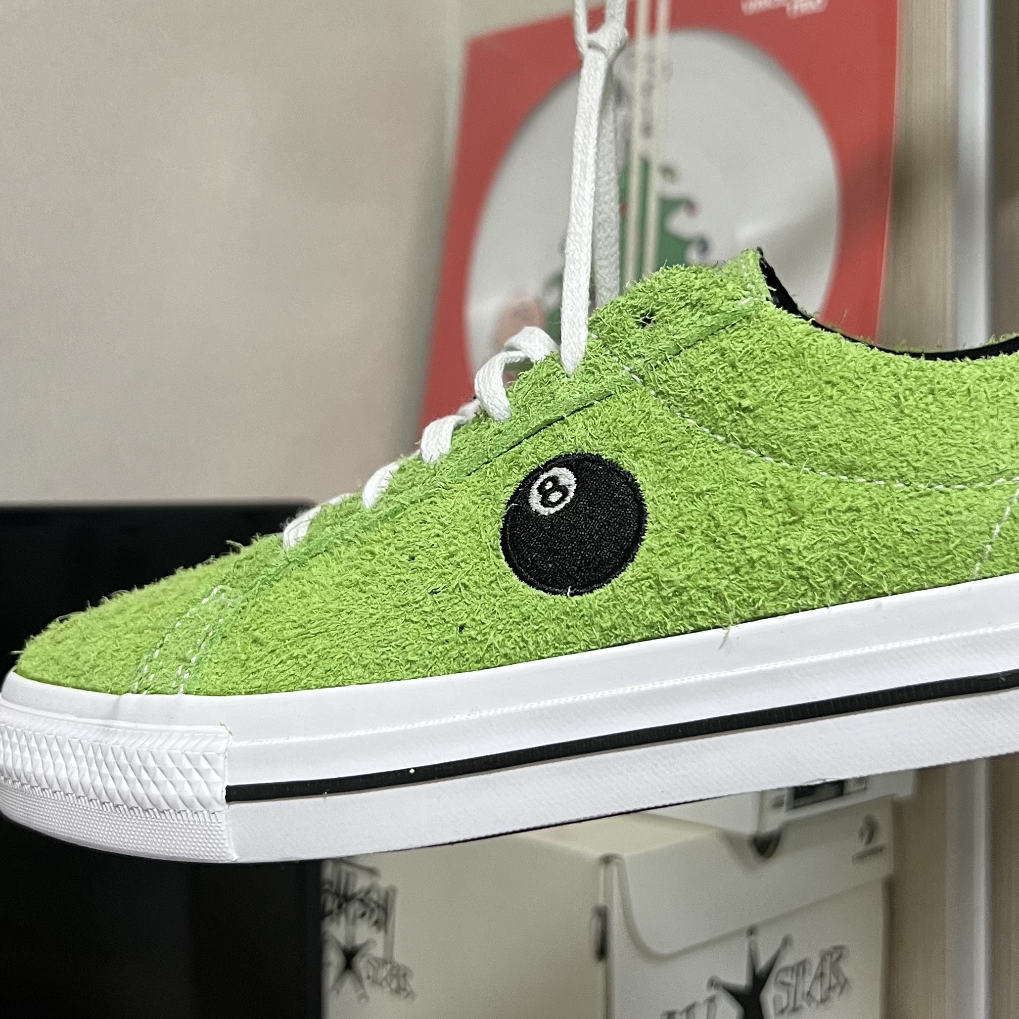 Converse x Stussy One Star Pro Ox 8 Ball Green 착용 스타일 - 2