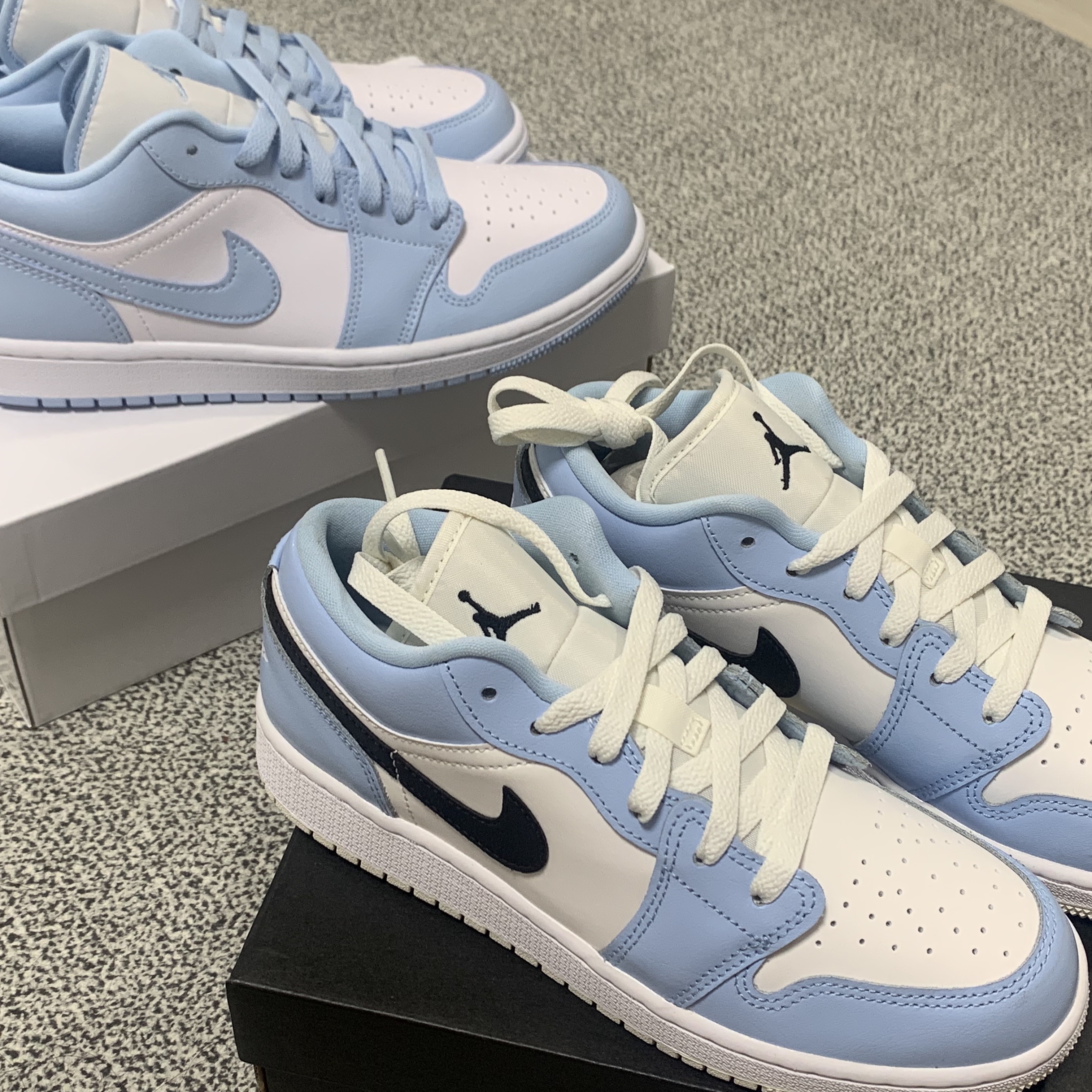 (GS) Jordan 1 Low Ice Blue, (W) Jordan 1 Low White Ice Blue 착용 스타일