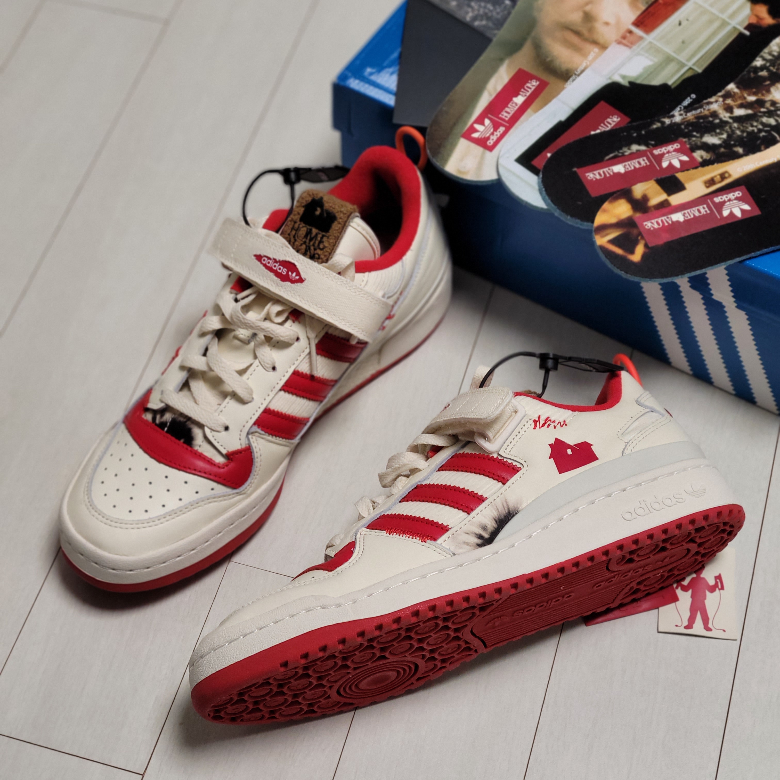 Adidas Forum Low Home Alone 착용 스타일 - 2