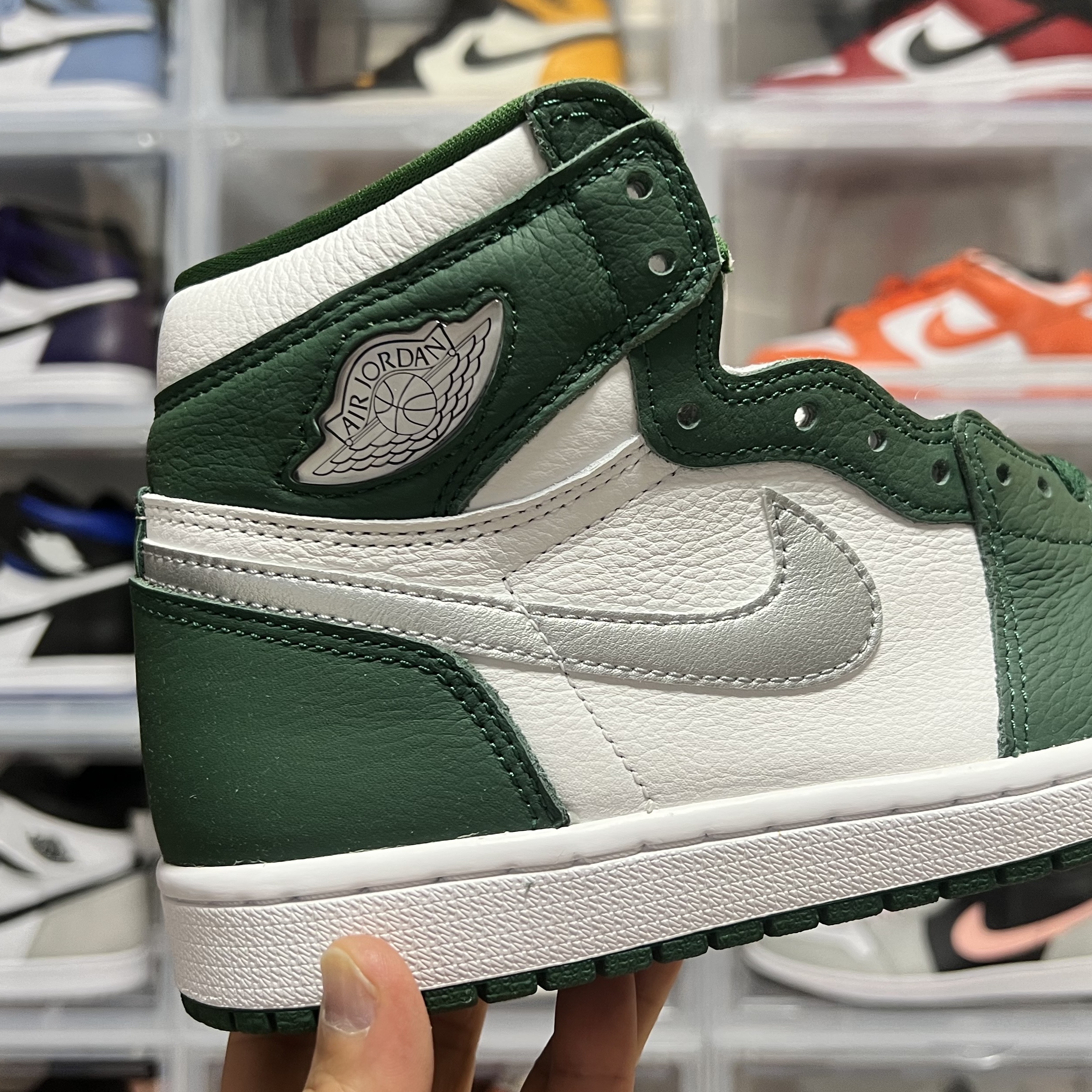 Jordan 1 Retro High OG Gorge Green 착용 스타일 - 3