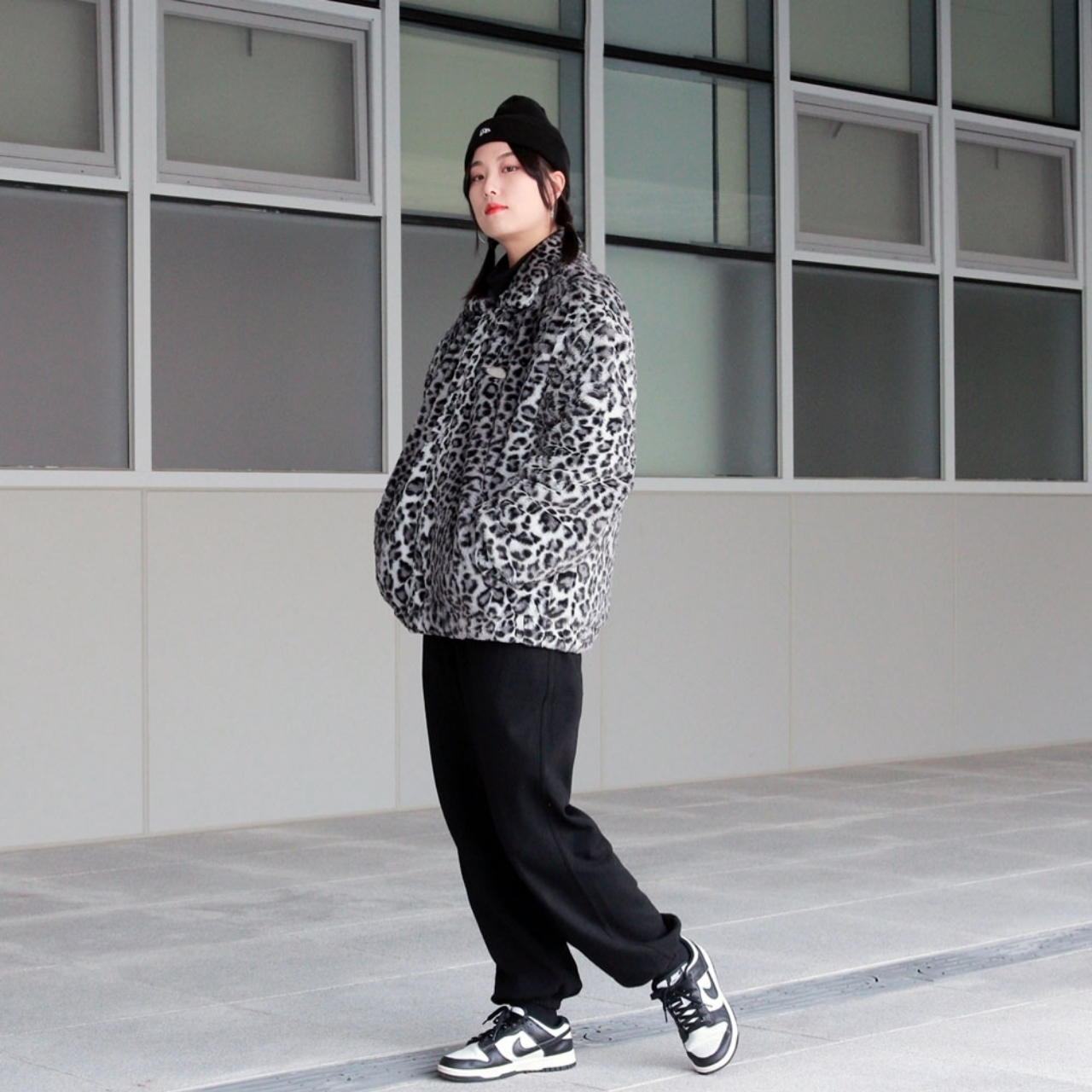 Nike Dunk Low Retro Black, (W) Nike Dunk Low Black 착용 스타일 - 2