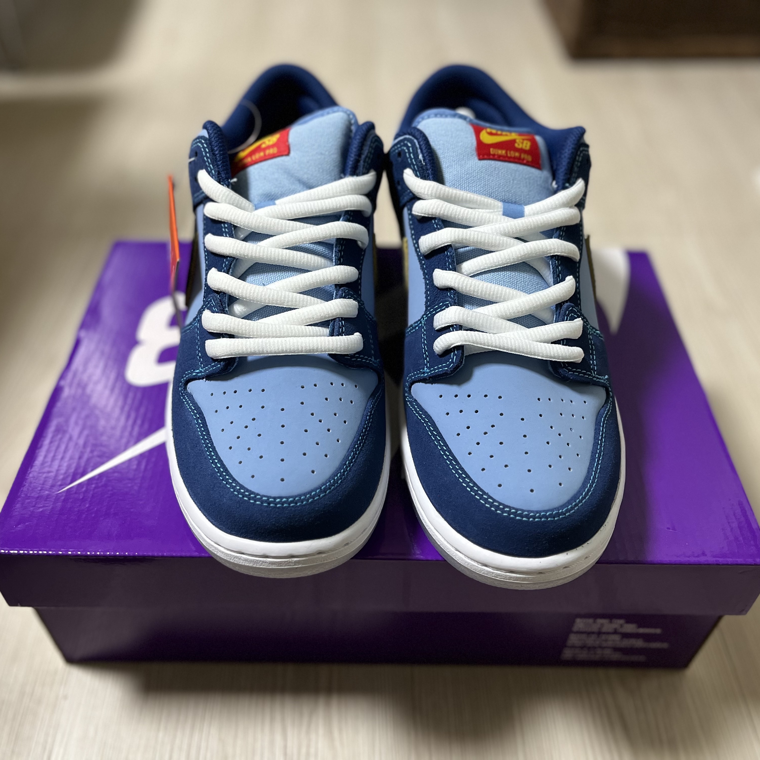 Nike x Why So Sad? SB Dunk Low Pro Coastal Blue 착용 스타일 - 3