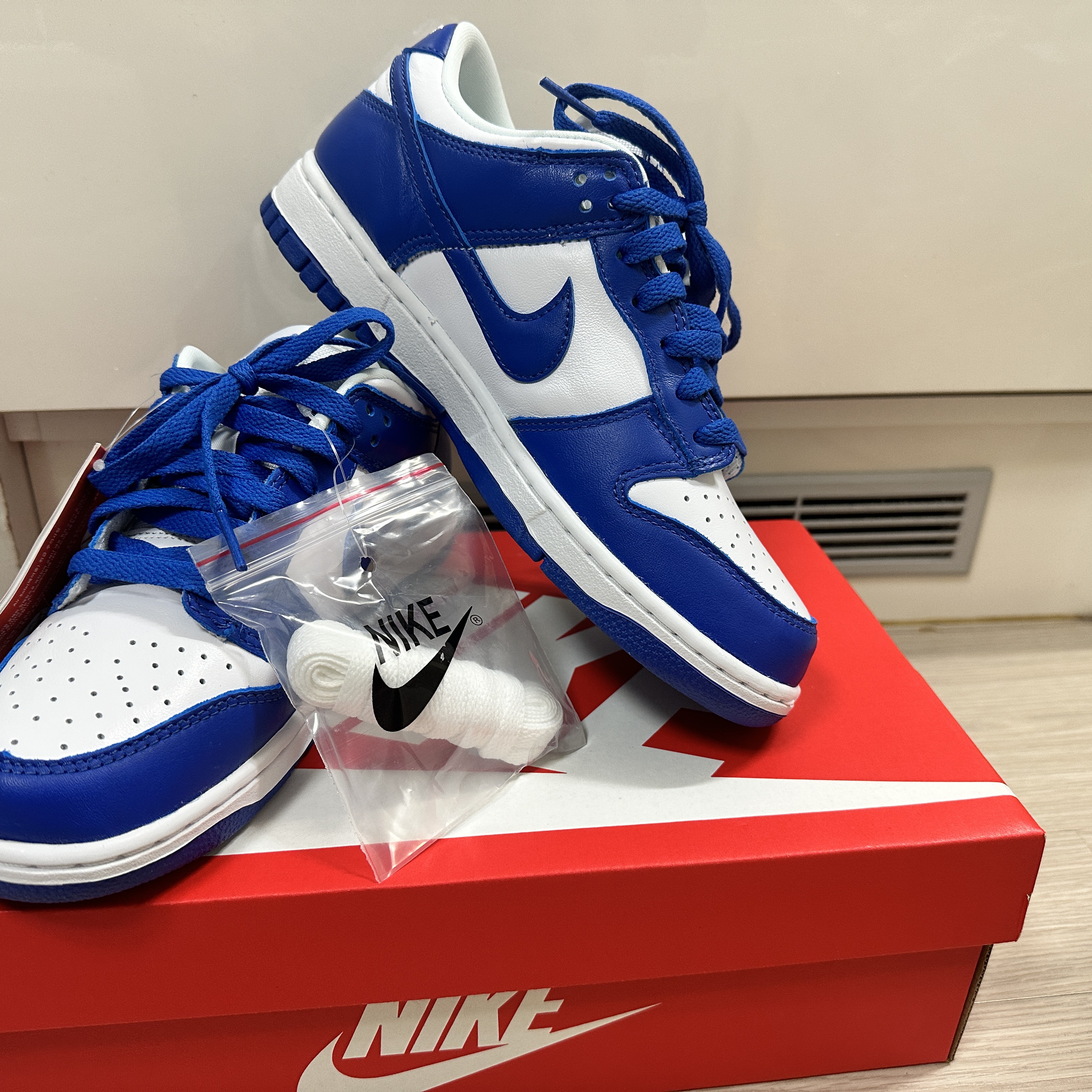 Nike Dunk Low SP Kentucky 2022 착용 스타일