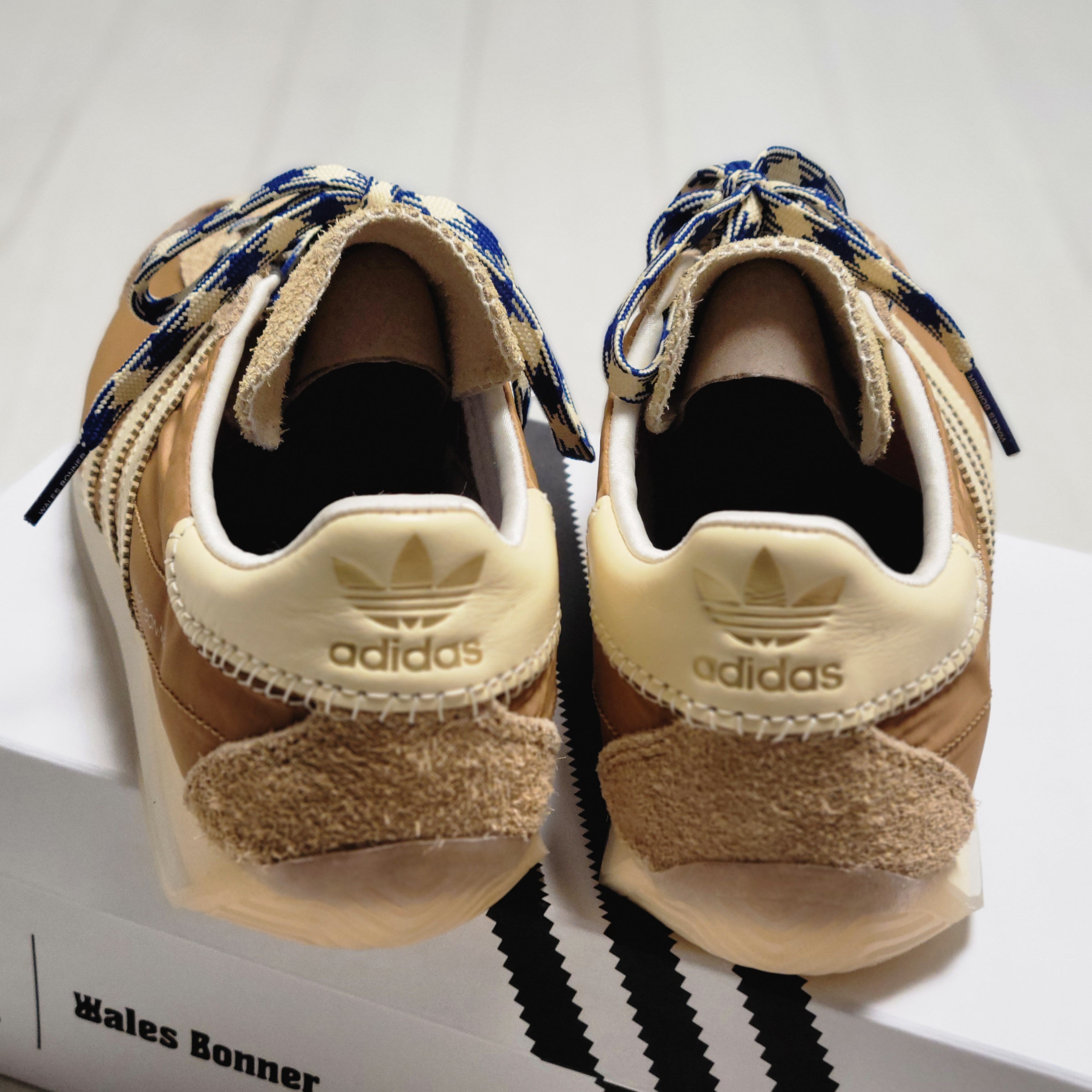 Adidas x Wales Bonner Country Mesa 착용 스타일 - 4