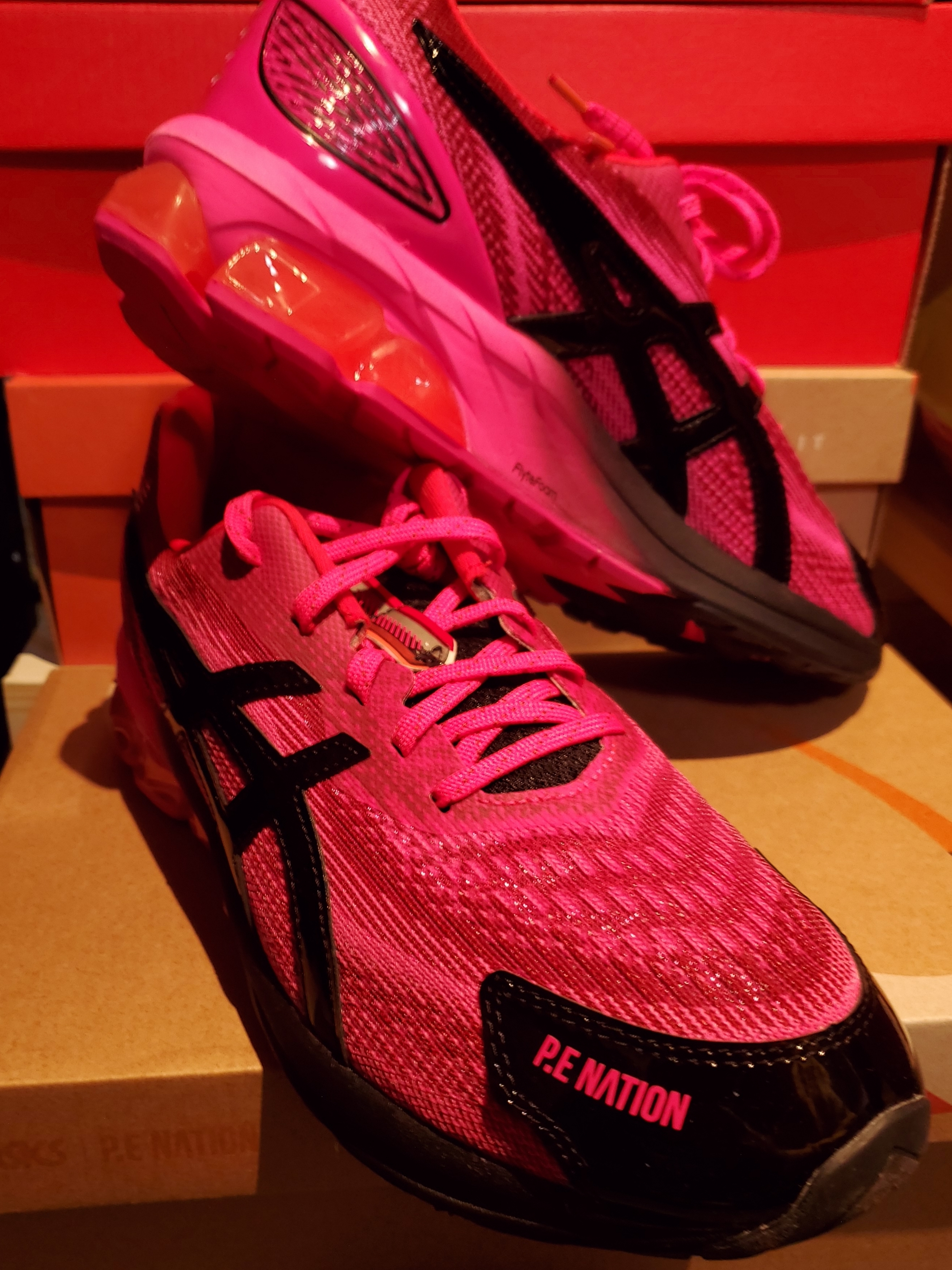 (W) Asics x P.E Nation Gel-Quantum 180 VII Pink Glo Black 착용 스타일