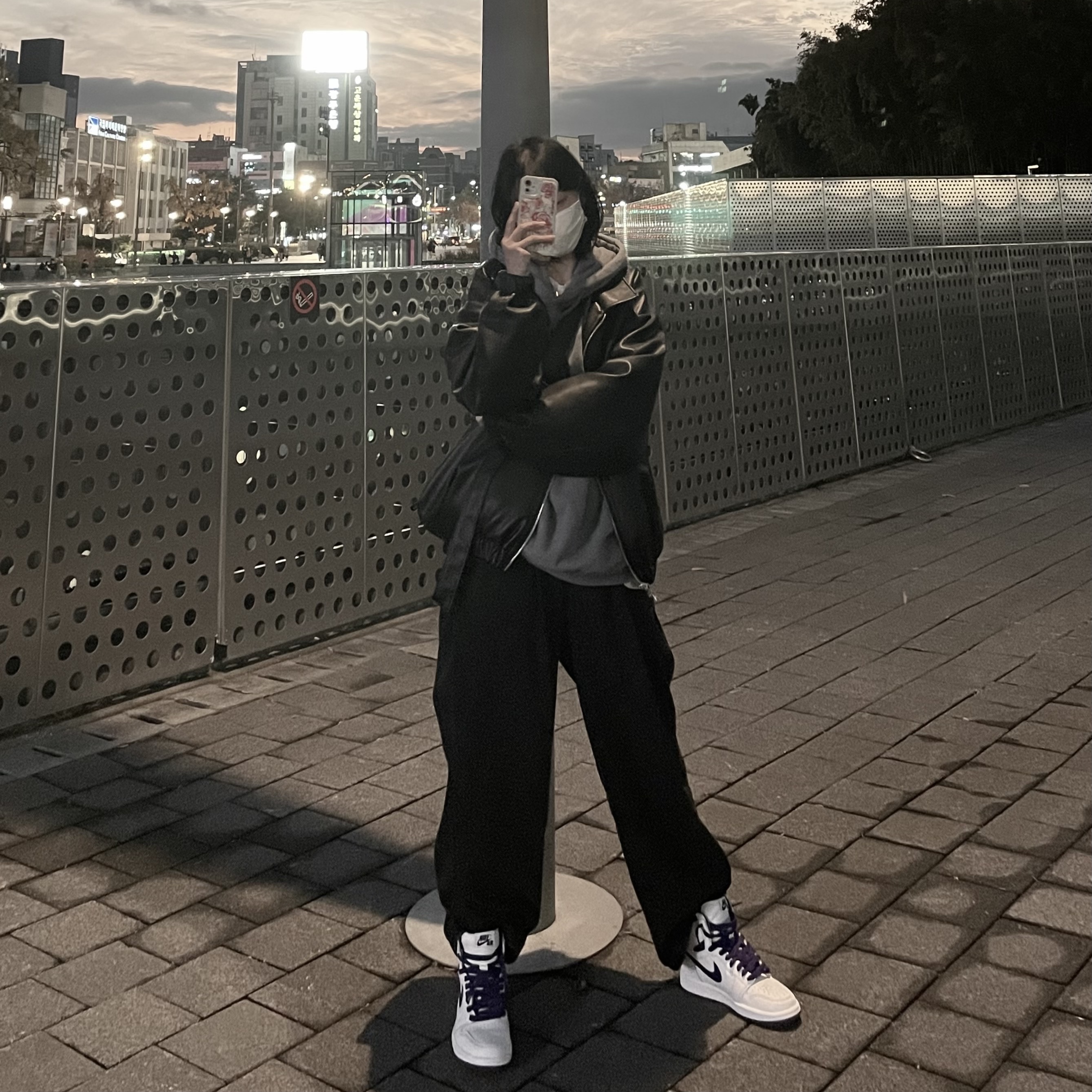 (W) Jordan 1 High OG Court Purple 착용 스타일