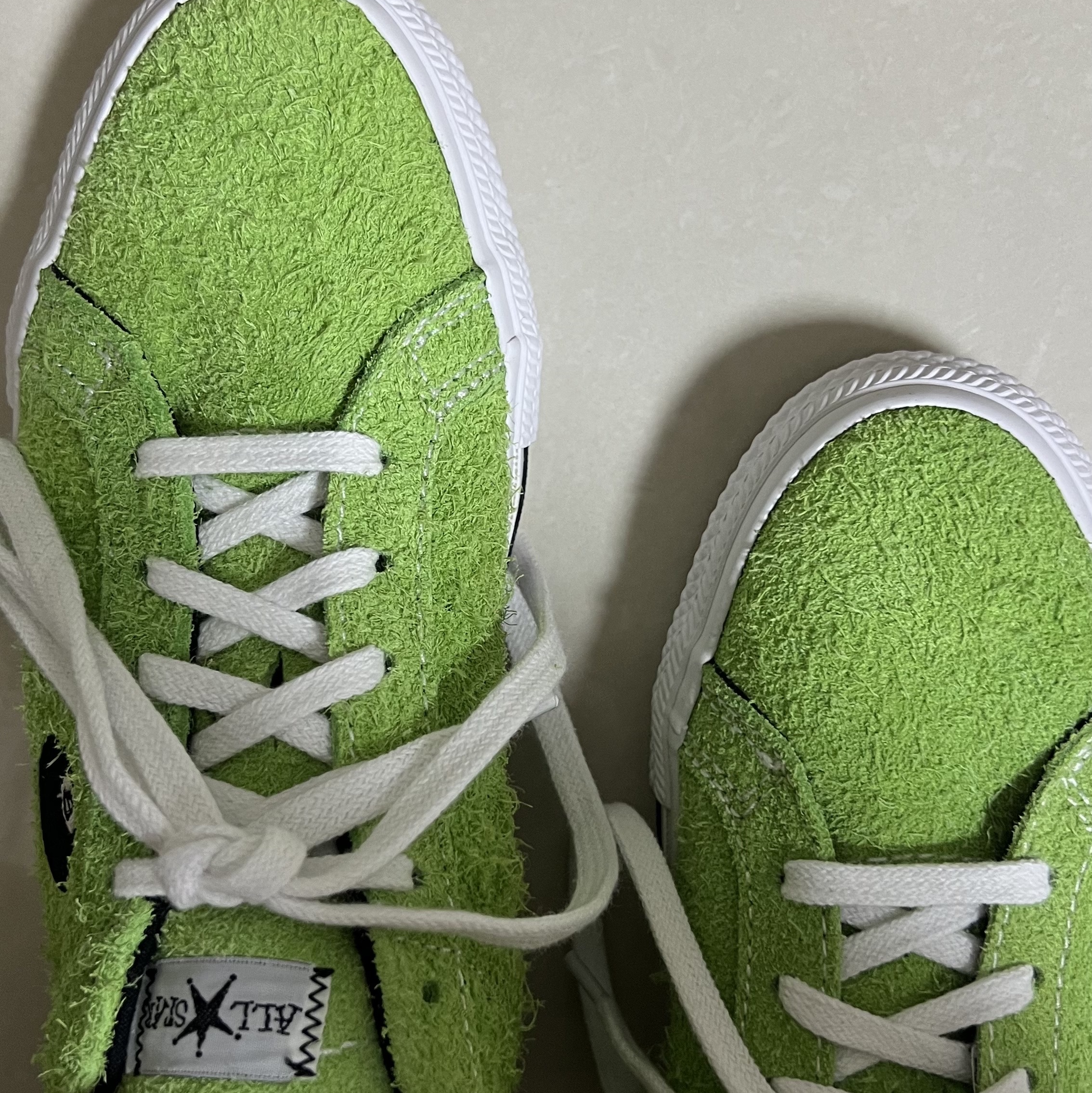 Converse x Stussy One Star Pro Ox 8 Ball Green 착용 스타일 - 1