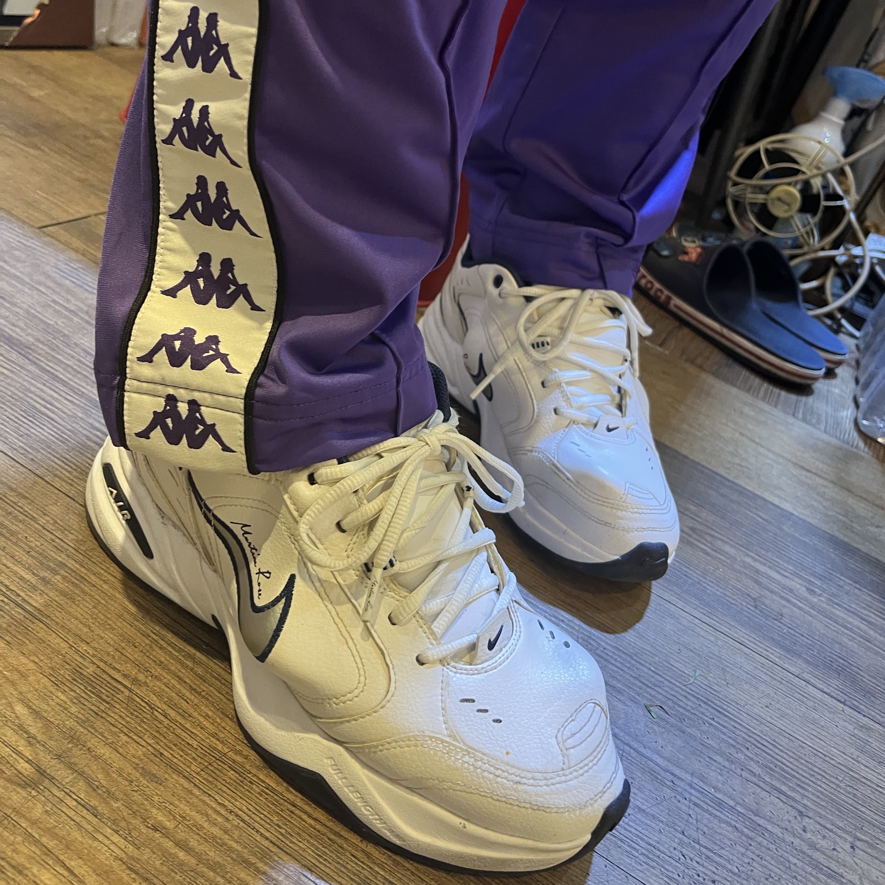 Nike x Martine Rose Air Monarch IV Martine Rose White 착용 스타일