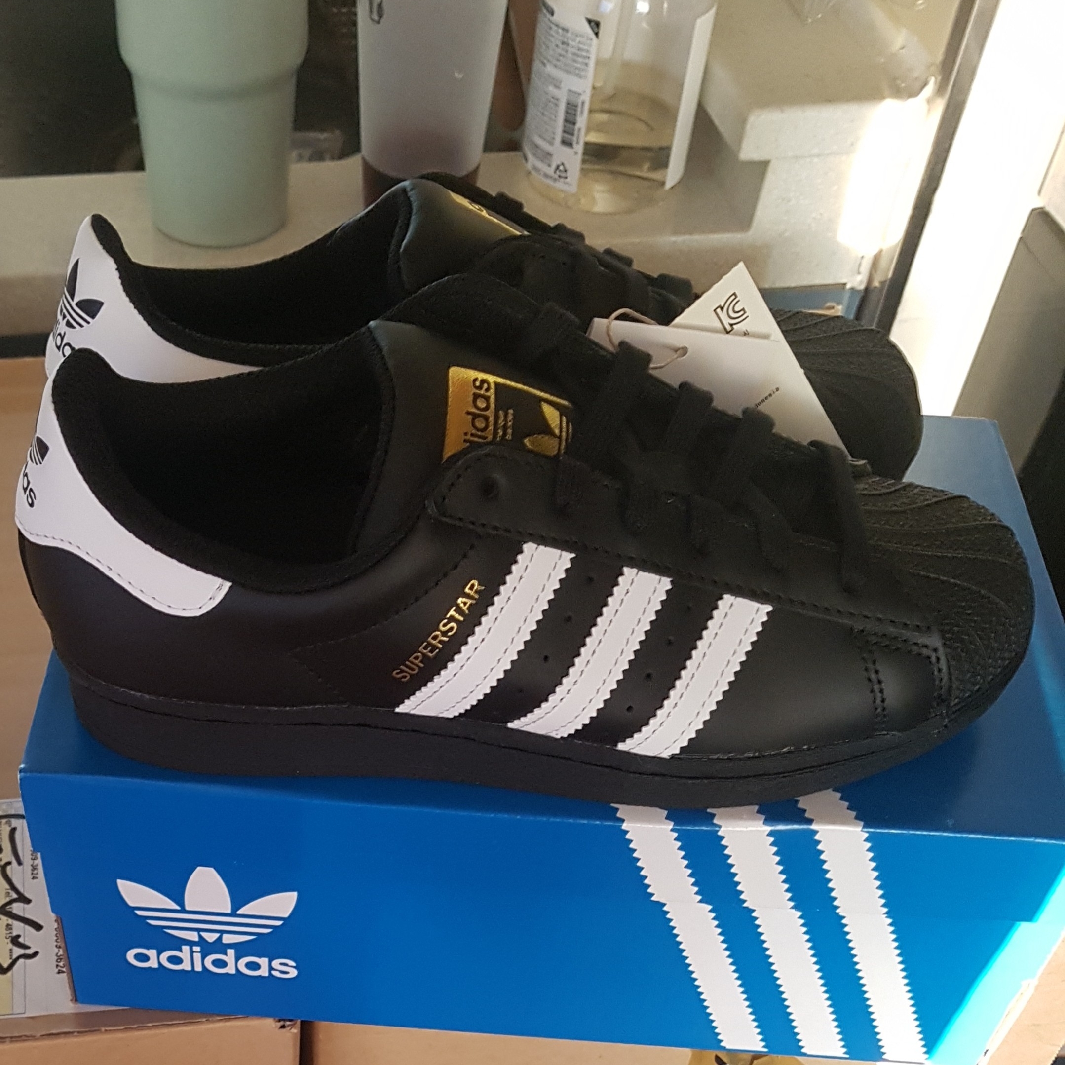 (J) Adidas Superstar Black White 착용 스타일 - 1