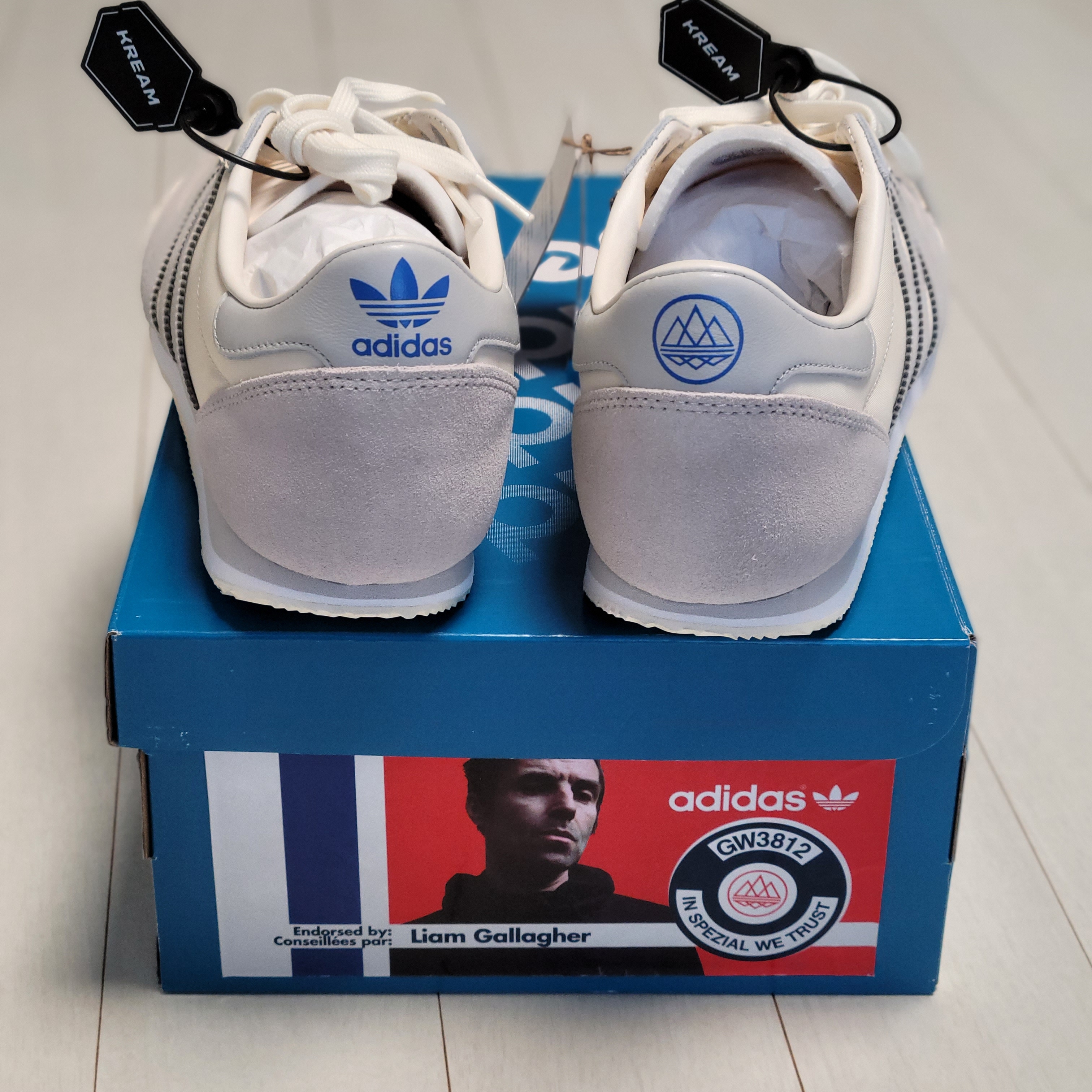 Adidas x Liam Gallagher Spezial LG II Cream White 착용 스타일 - 2