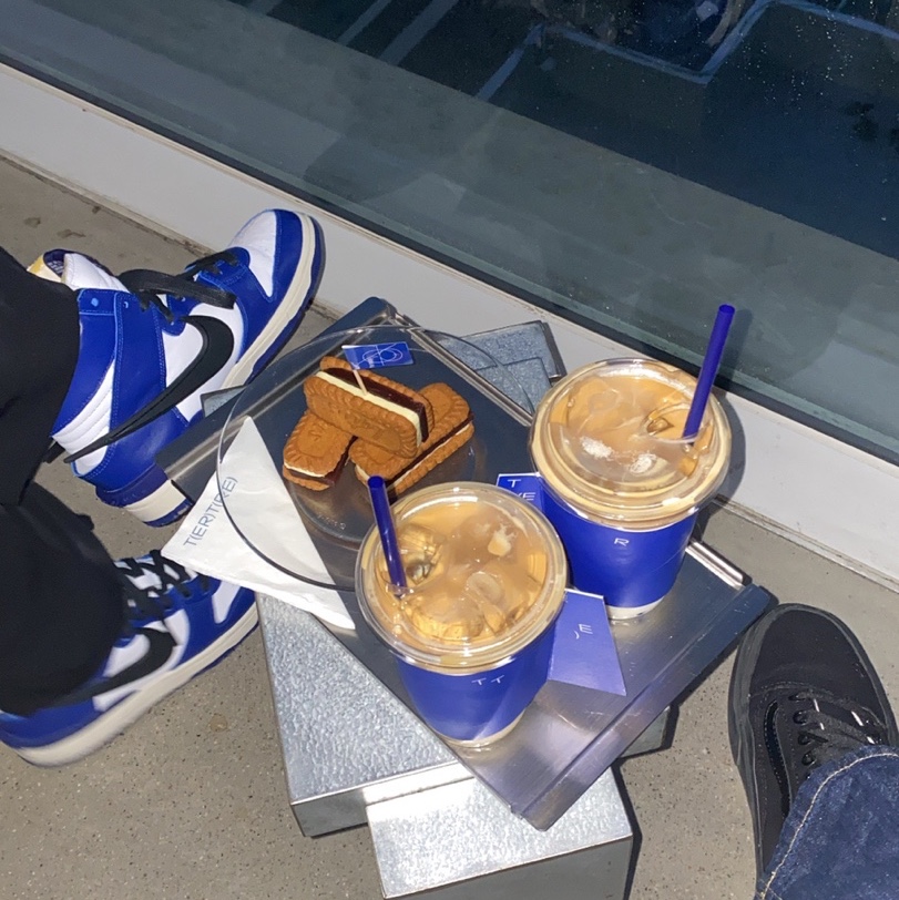 Nike x Ambush Dunk High Deep Royal Blue 착용 스타일