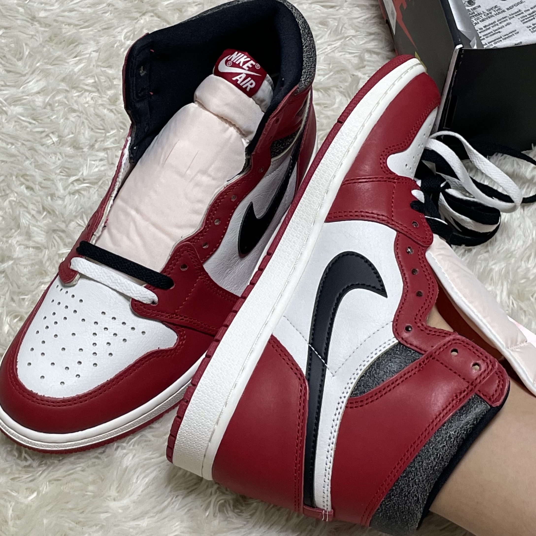 Jordan 1 Retro High OG Chicago 2022 착용 스타일 - 3