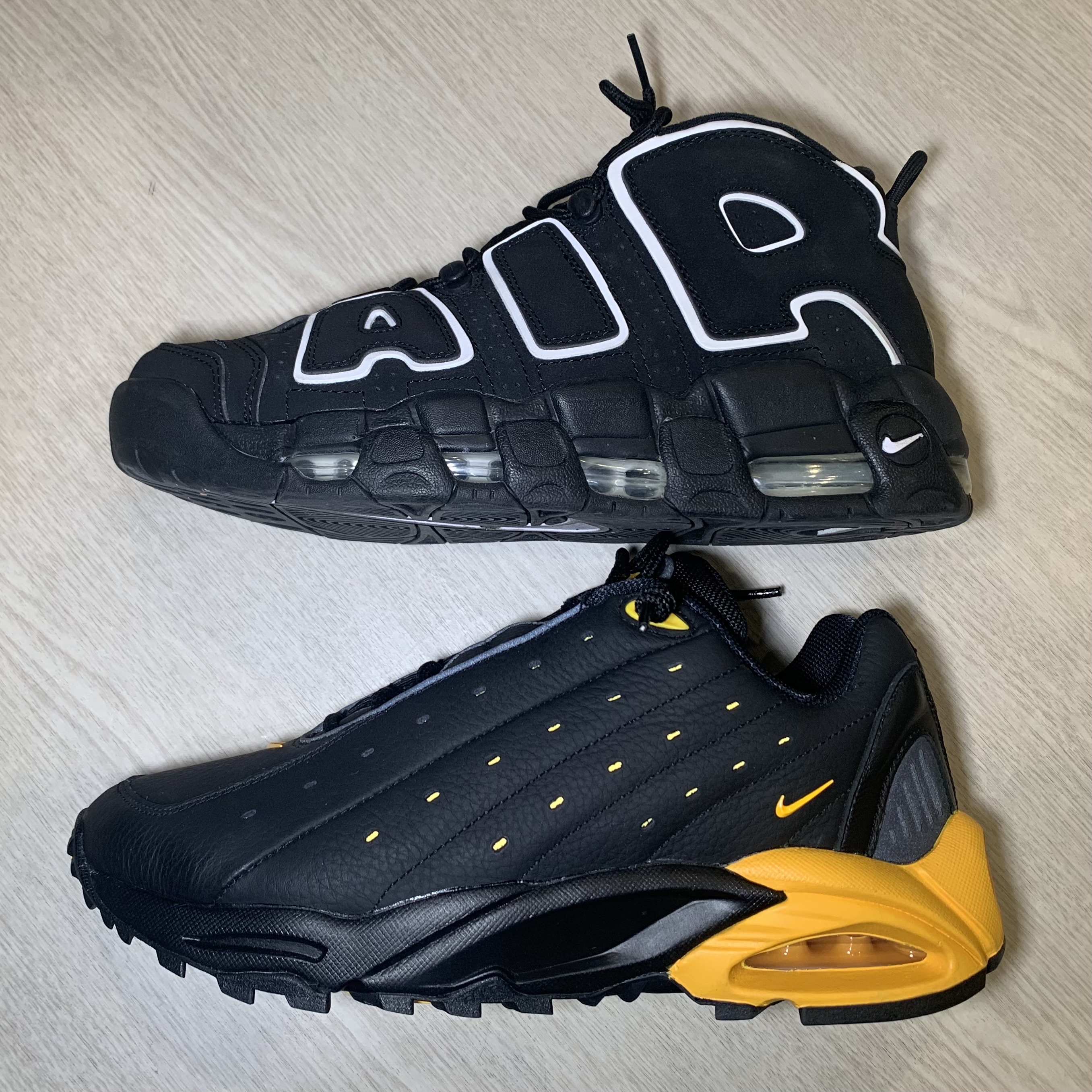 Nike Air More Uptempo Black White 2020, Nike x Drake Nocta Hot Step Air Terra Black and Yellow 착용 스타일