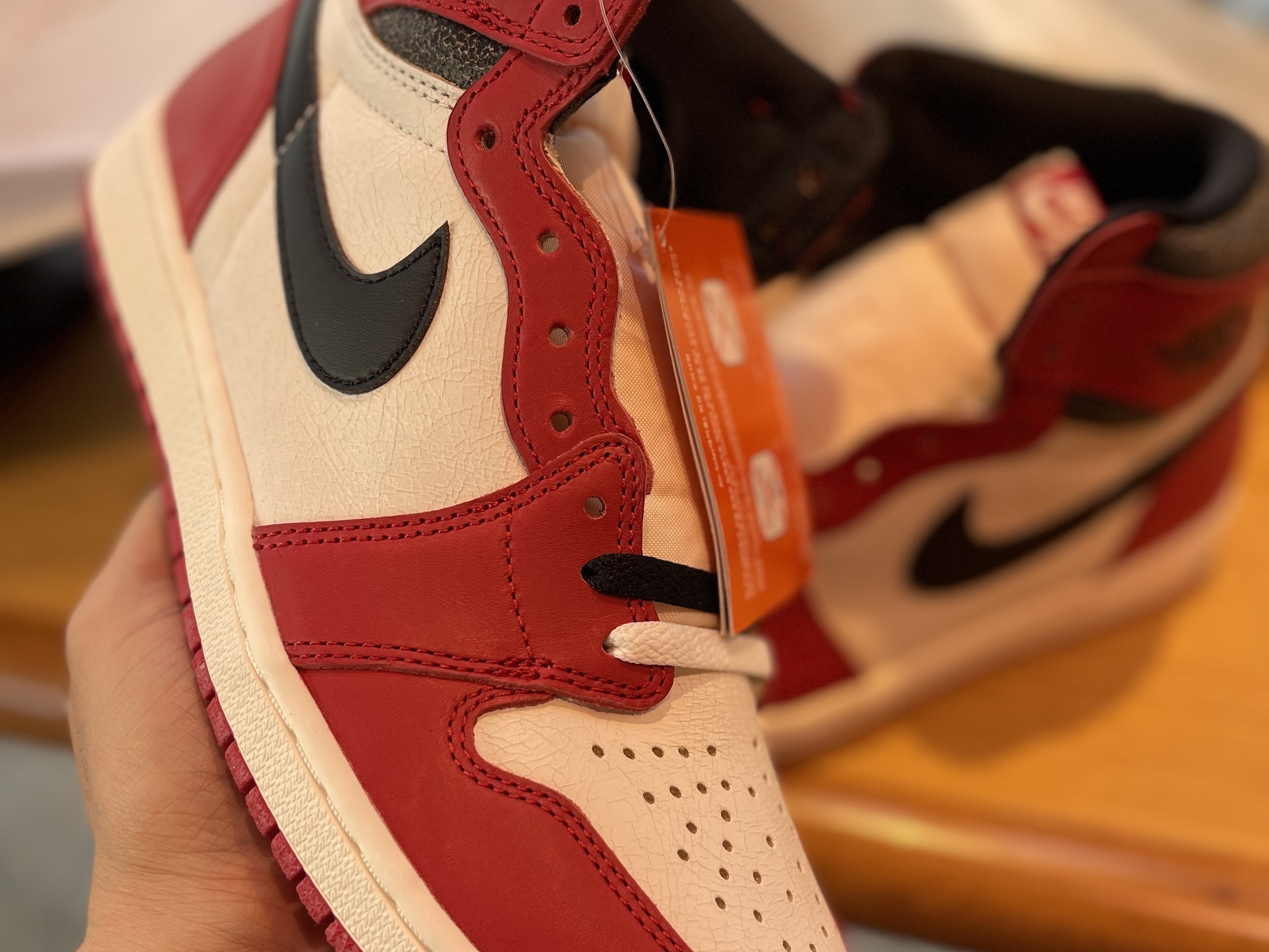 Jordan 1 Retro High OG Chicago 2022 착용 스타일 - 2