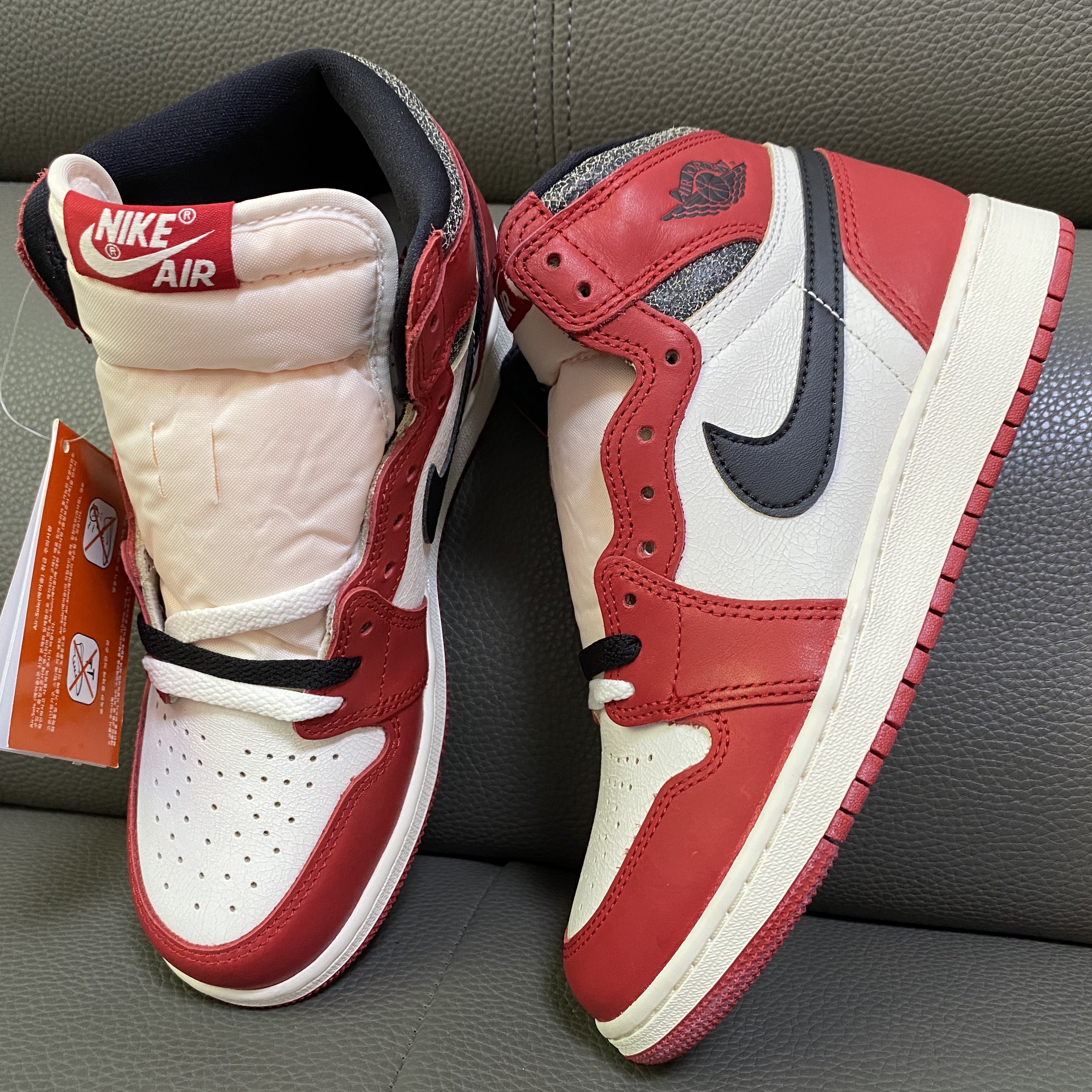 (GS) Jordan 1 Retro High OG Chicago 2022 착용 스타일 - 3