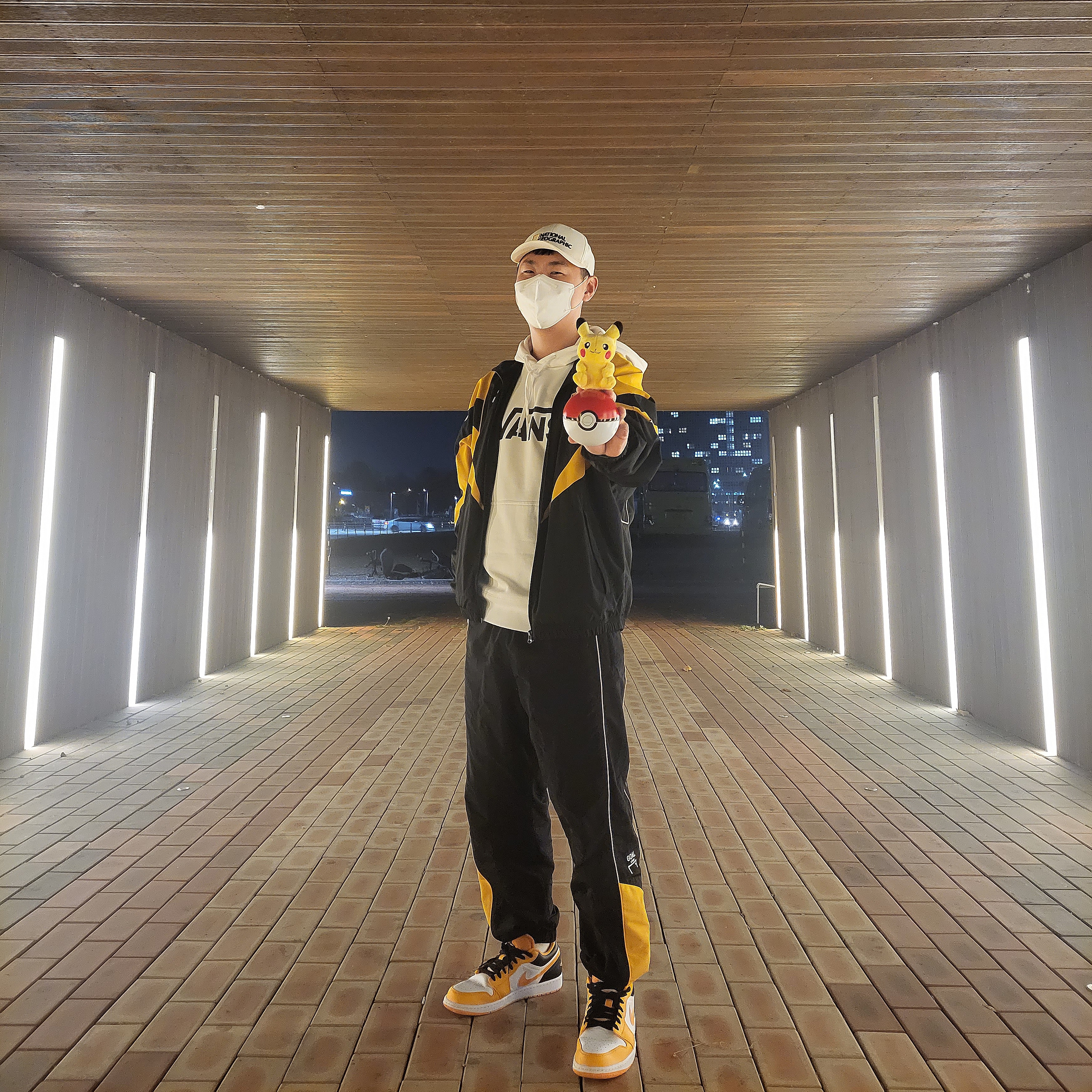 Jordan 1 Low Taxi 착용 스타일 - 2